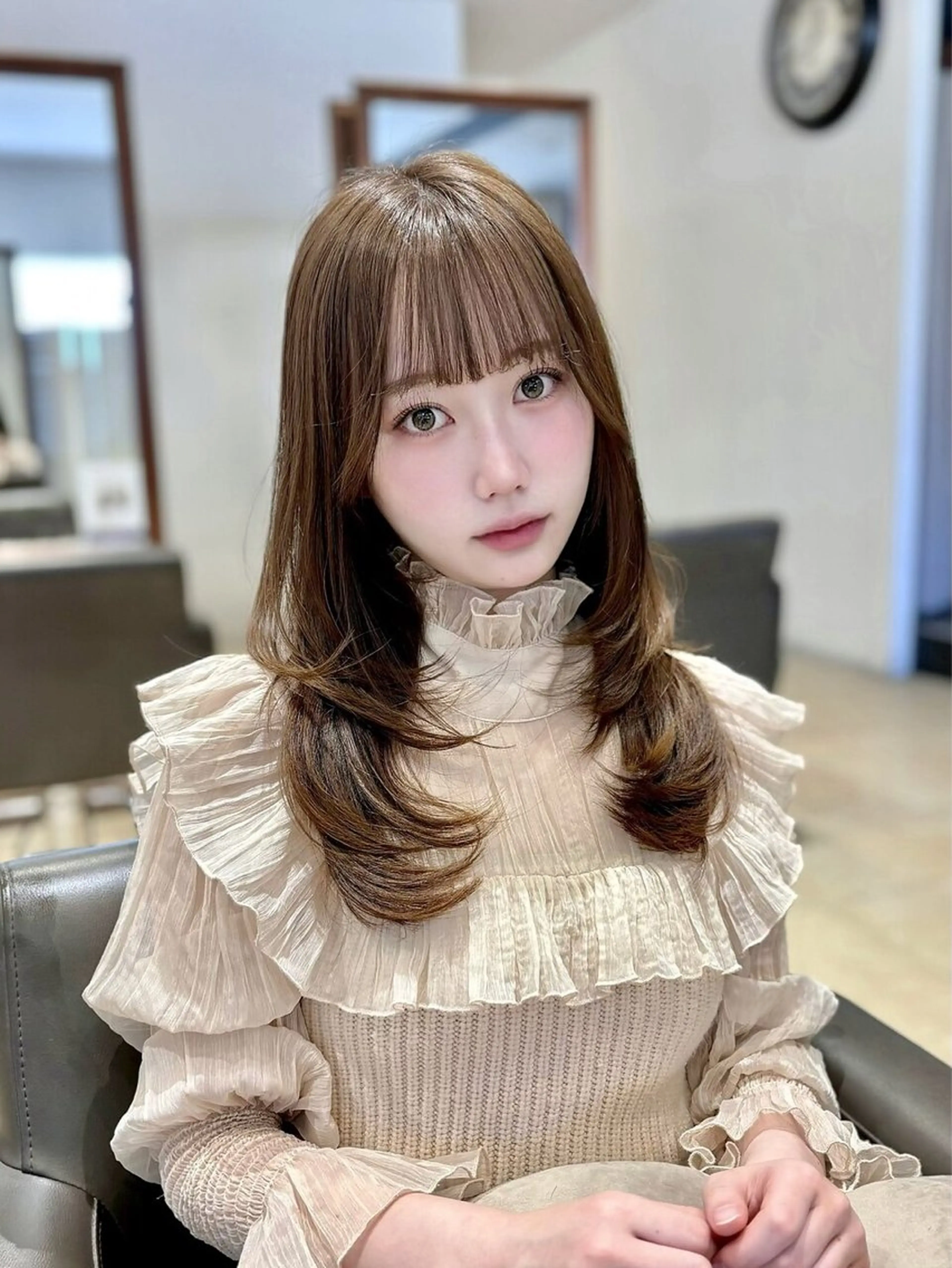 ミディアム カット トリートメント Maison髪質改善 レイヤー/三宮のヘアスタイル