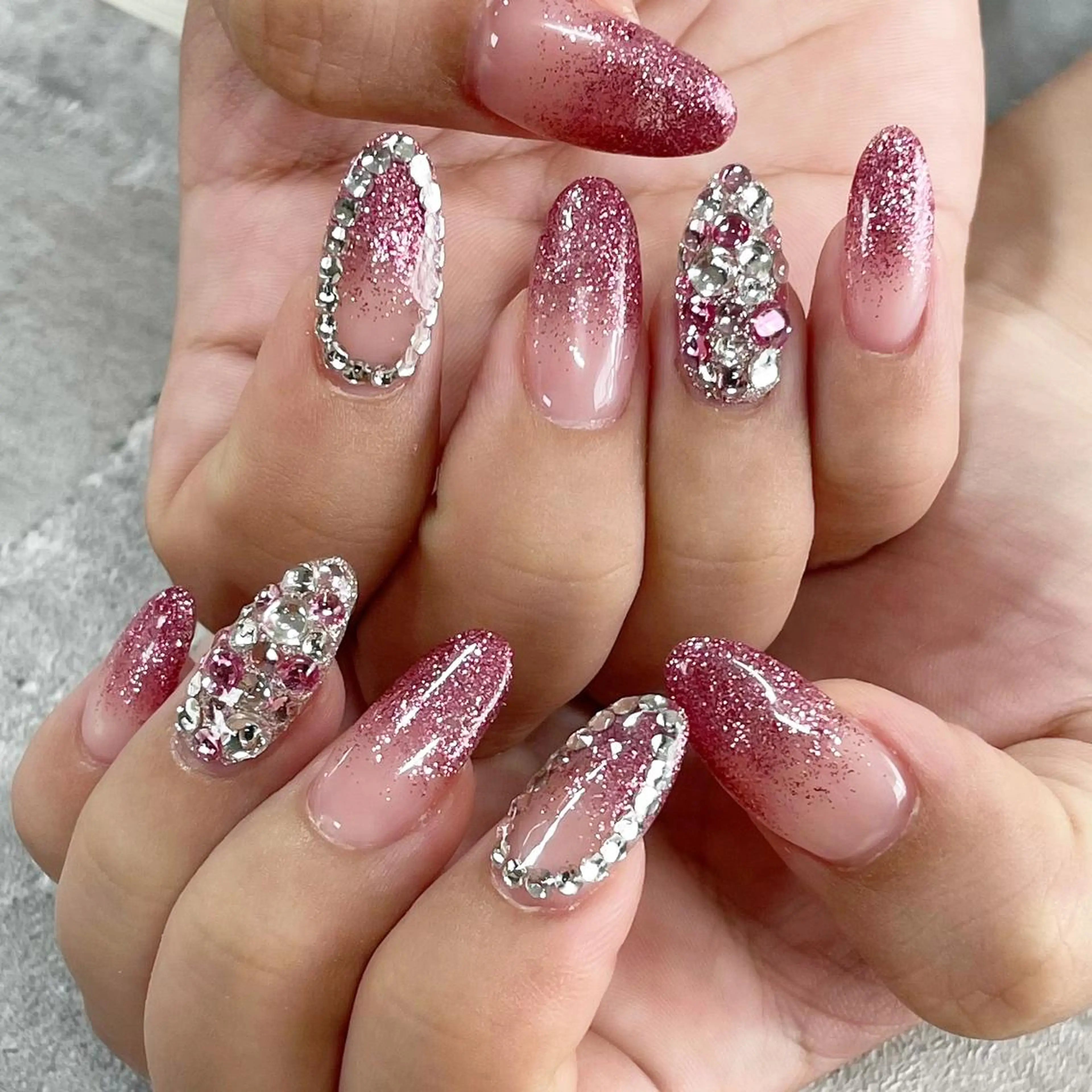 ネイル ジェルネイル 東 千夏のネイルデザイン