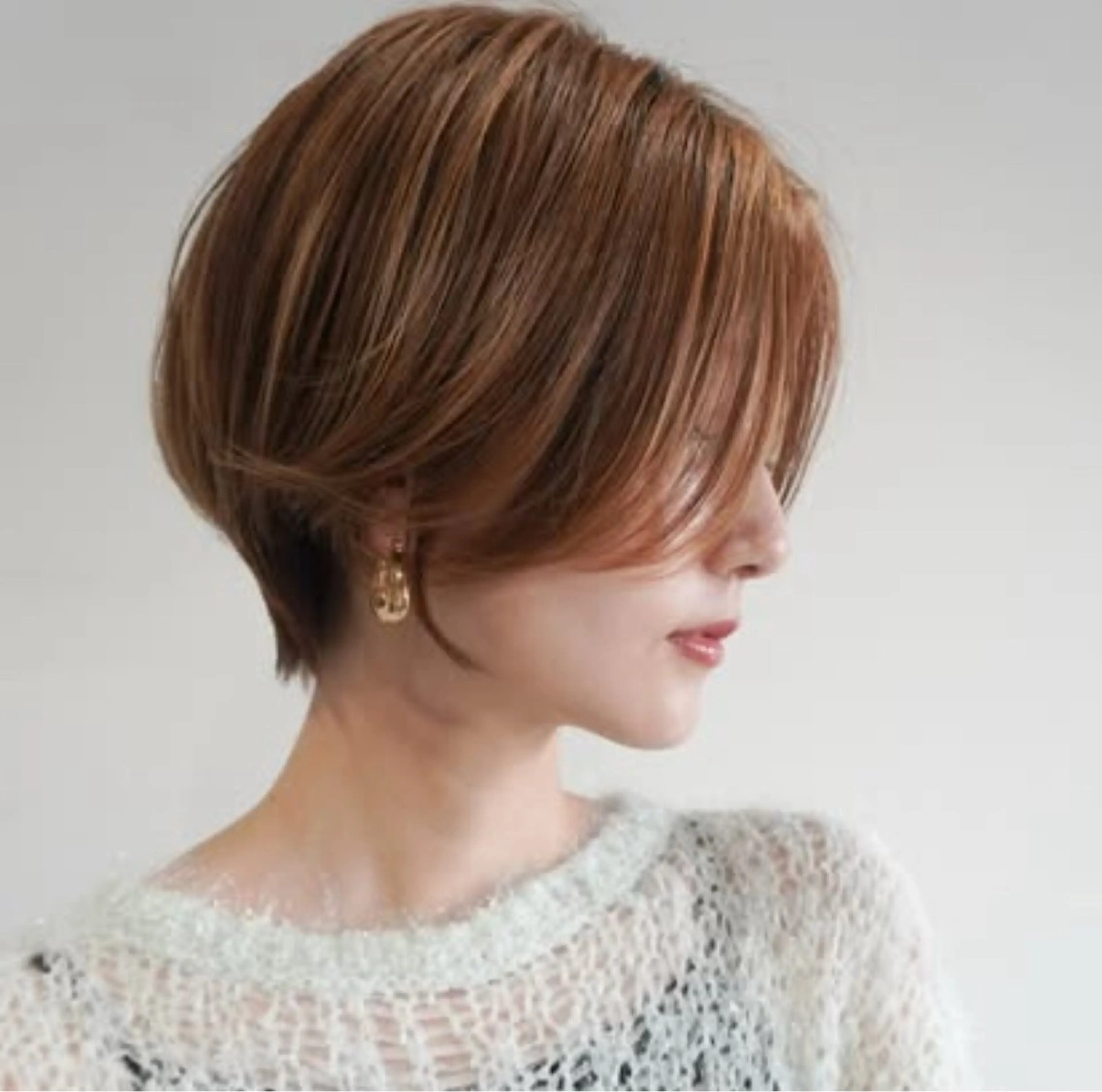 ショート カラー 似合わせカット ショートヘア トリートメント ミディアムヘア Chifumiのヘアスタイル