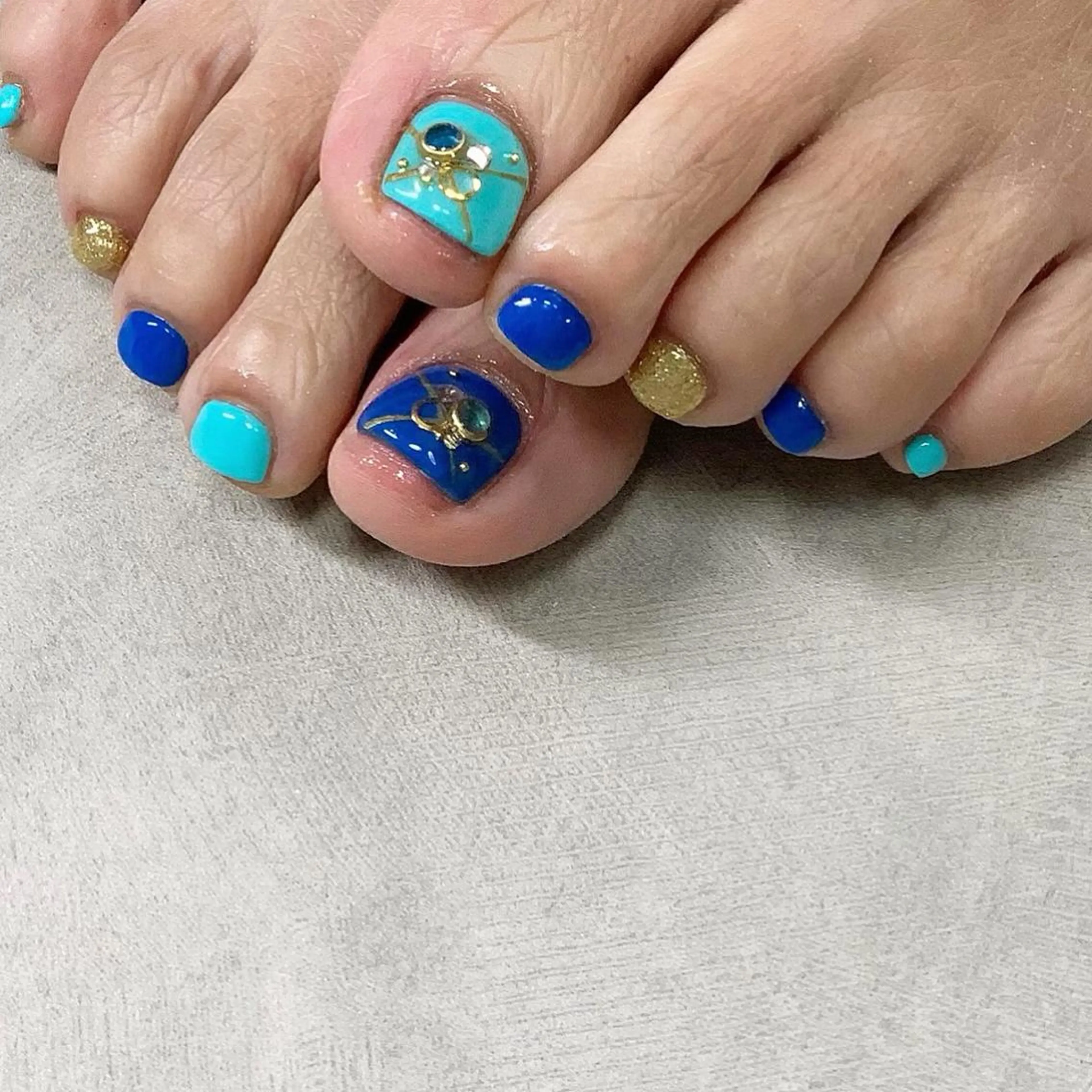 ネイル S. JEWELのネイルデザイン