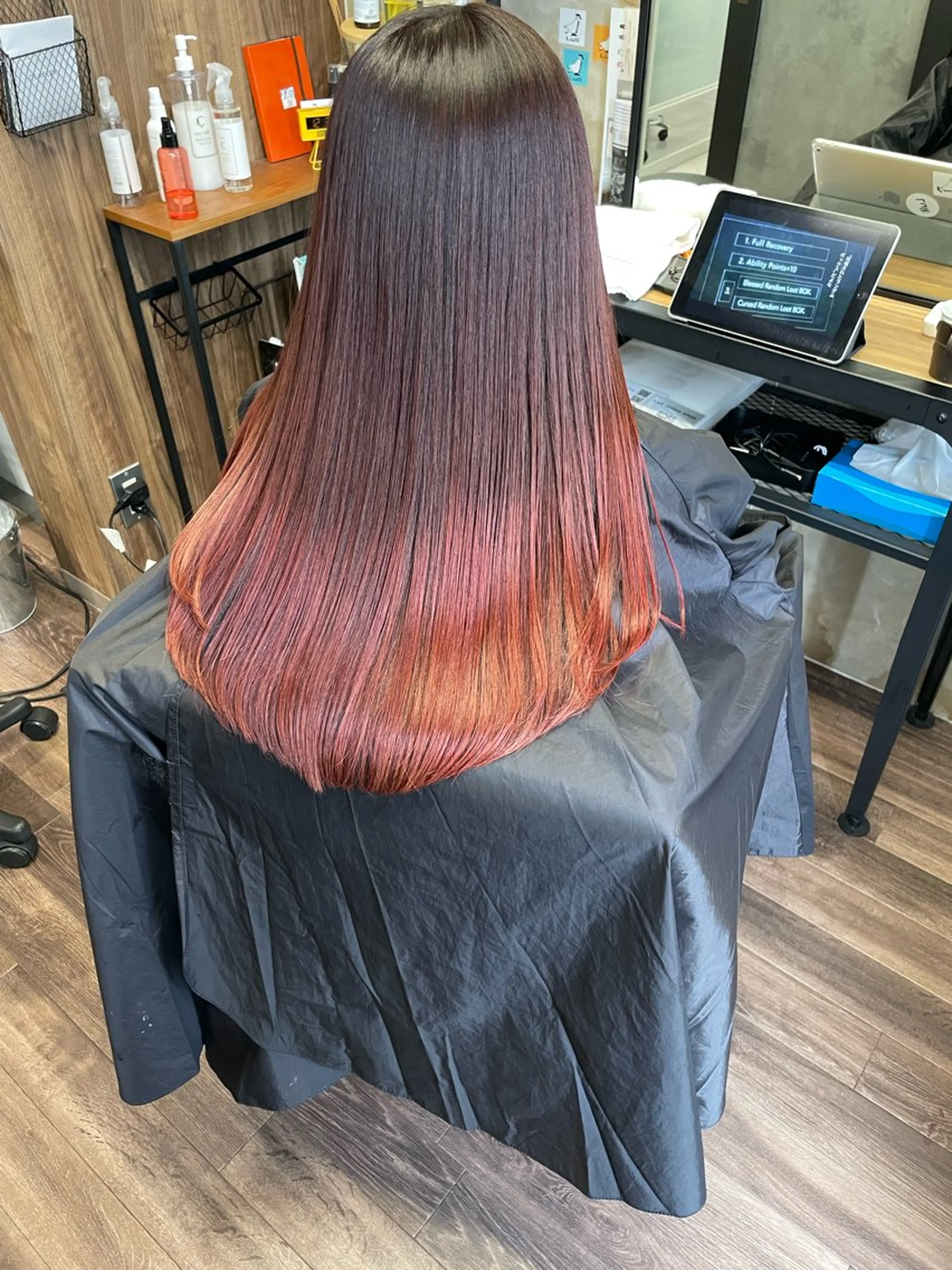 セミロング カラー トリートメント 酸熱トリートメント Lull1人美容室 バレイヤージュのヘアスタイル