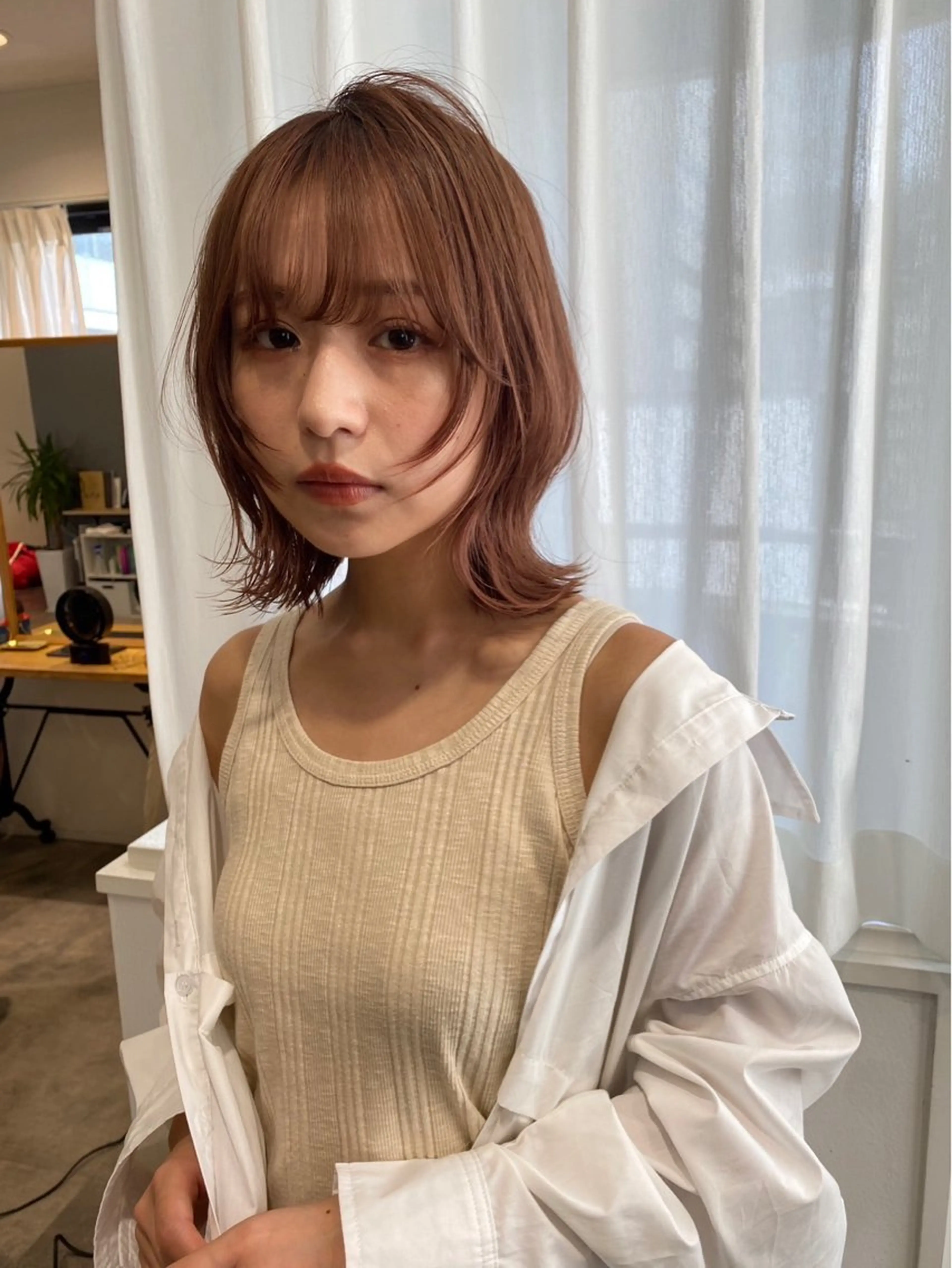 カラー ベージュカラー ブリーチ グレージュ ブリーチなしカラー Mint セイナのヘアスタイル