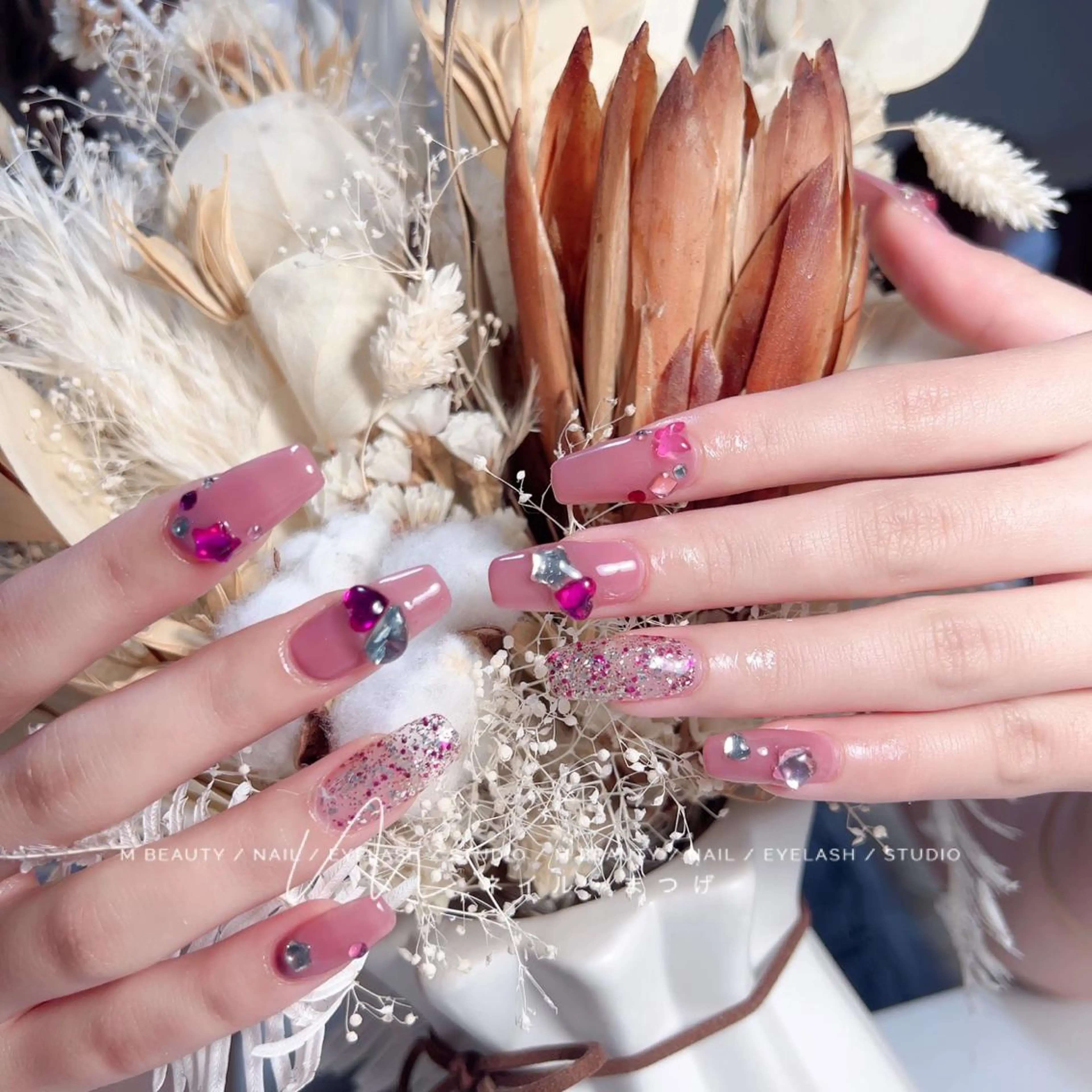 ネイル M🌷nail 長さだし専門店のネイルデザイン