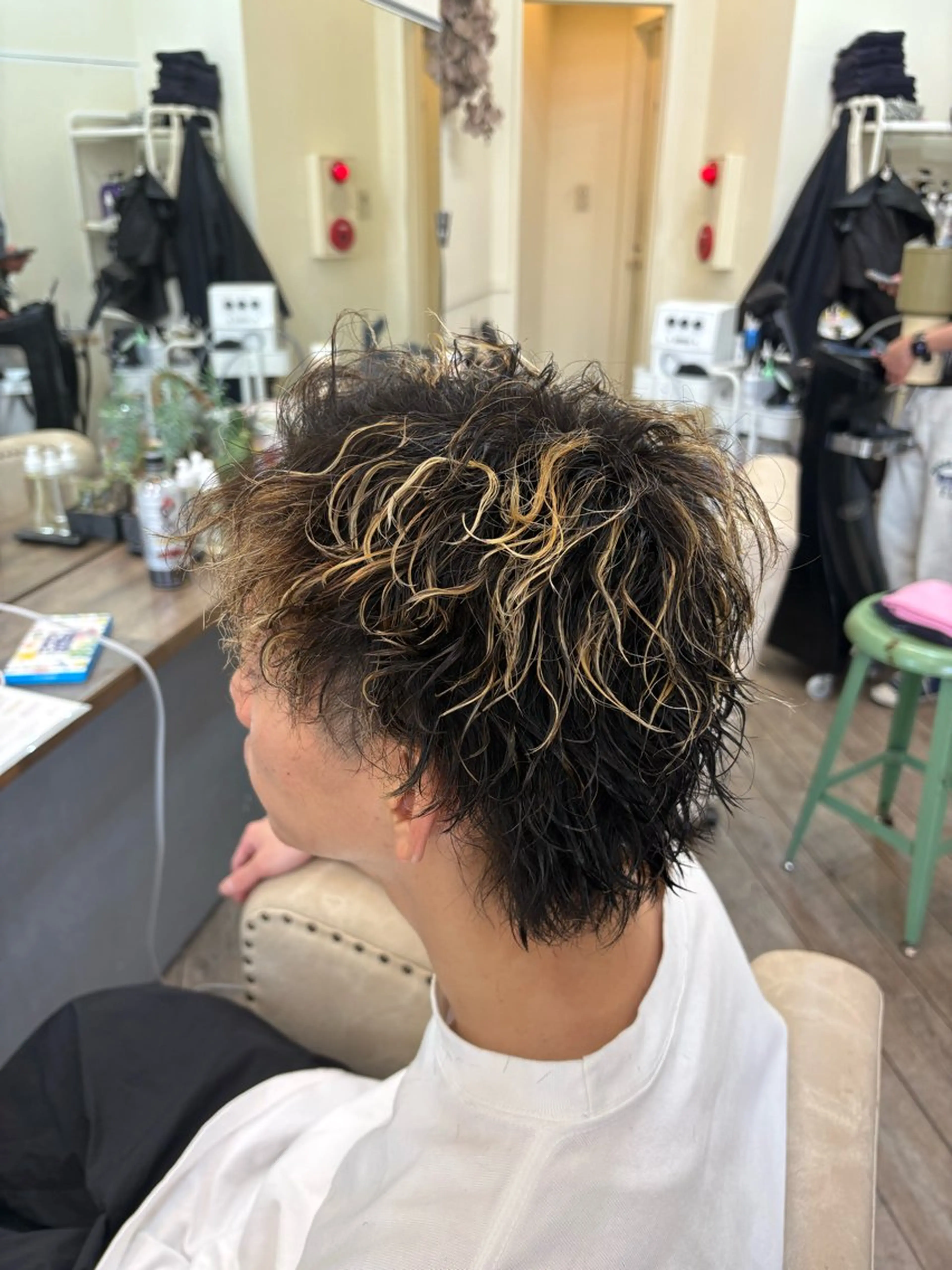 パーマ メンズ メンズパーマ WEST OLAND 黒坂佳乃のヘアスタイル