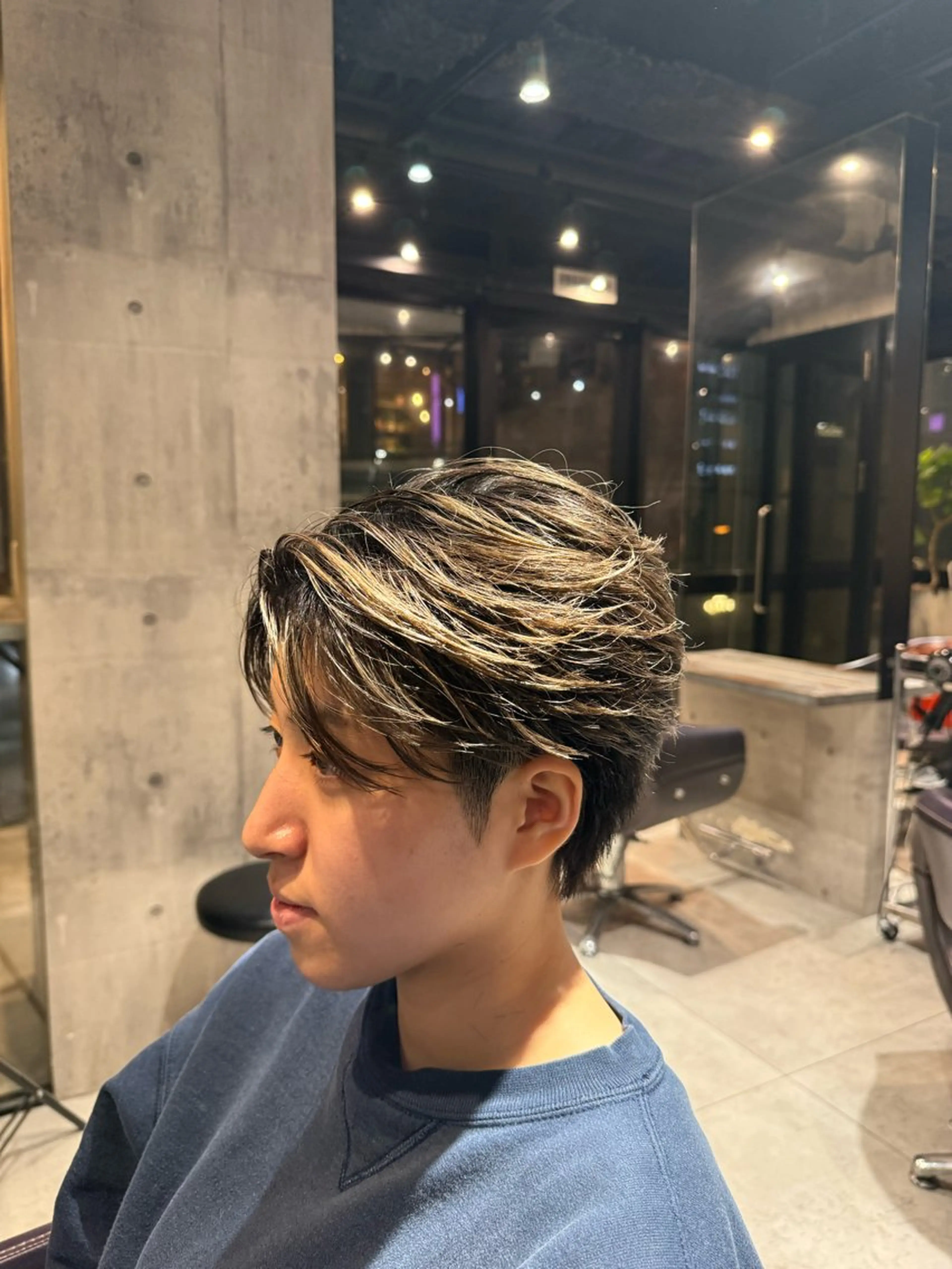 ショート カラー メンズ 大阪梅田メンズサロン メンズパーマ荒川琢磨のヘアスタイル