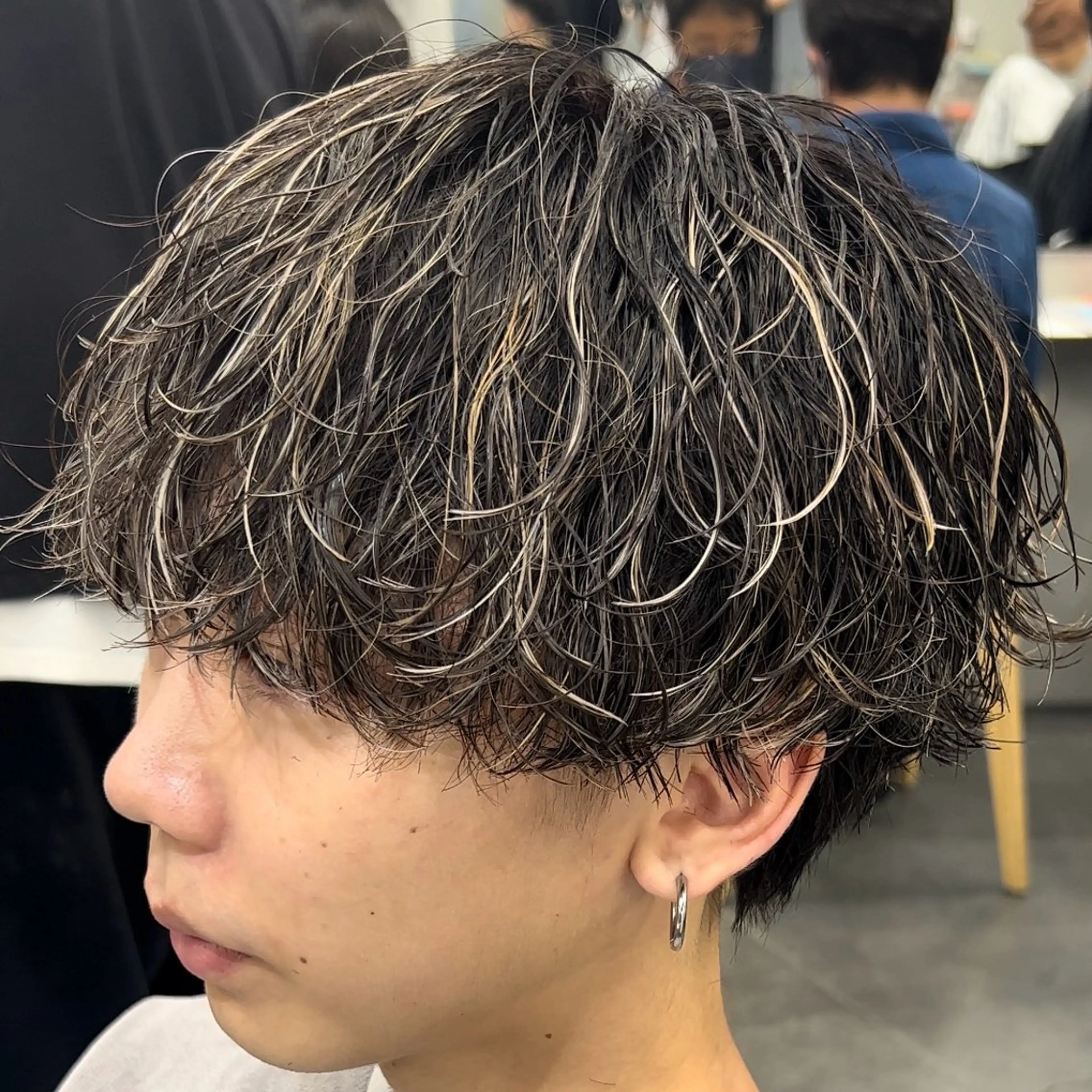 ミディアム カラー ヘアアレンジ メンズ fifth 石川 凪のヘアスタイル