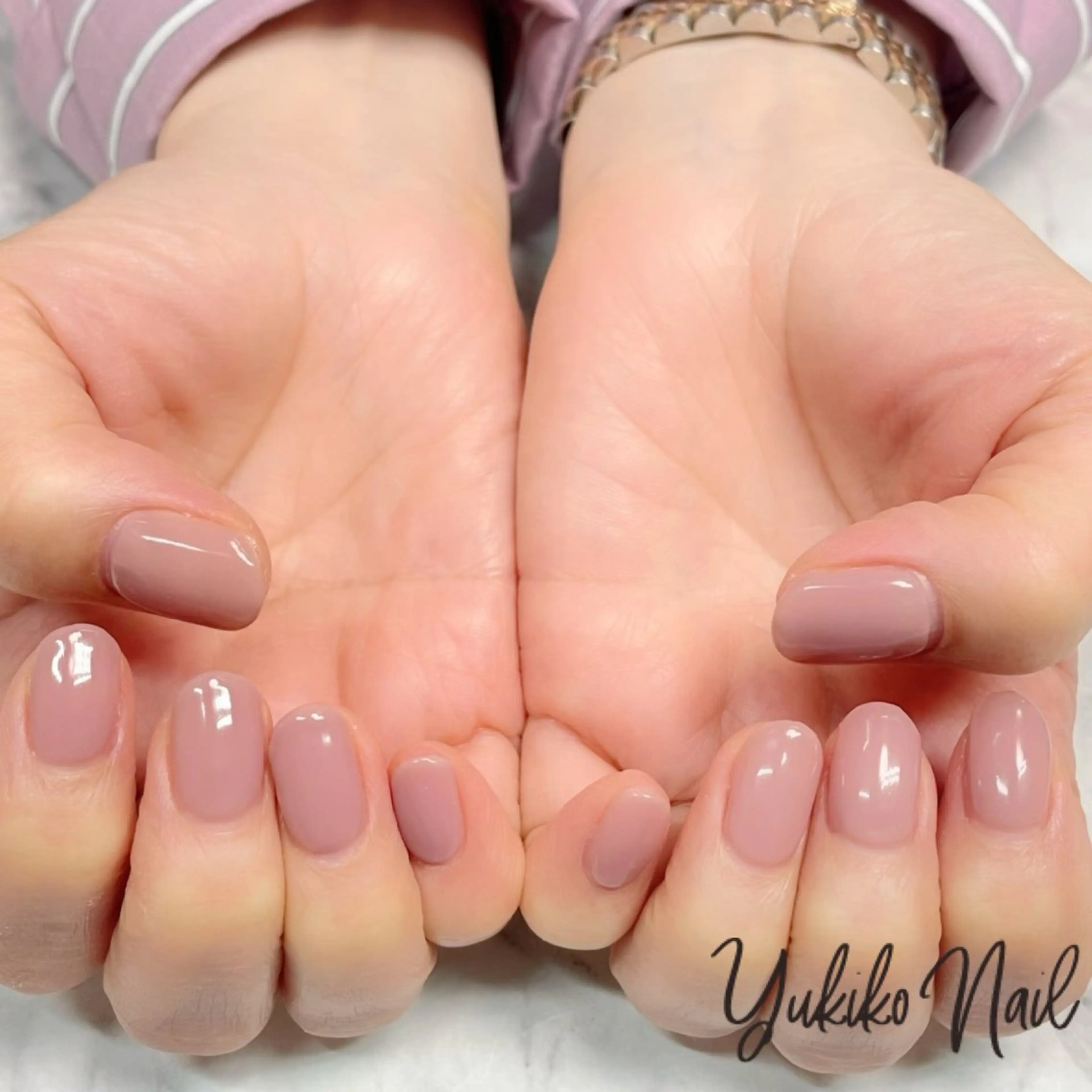 ネイル ワンカラーネイル ピンク シンプルネイル ハンドネイル ユキコ ネイルのネイルデザイン