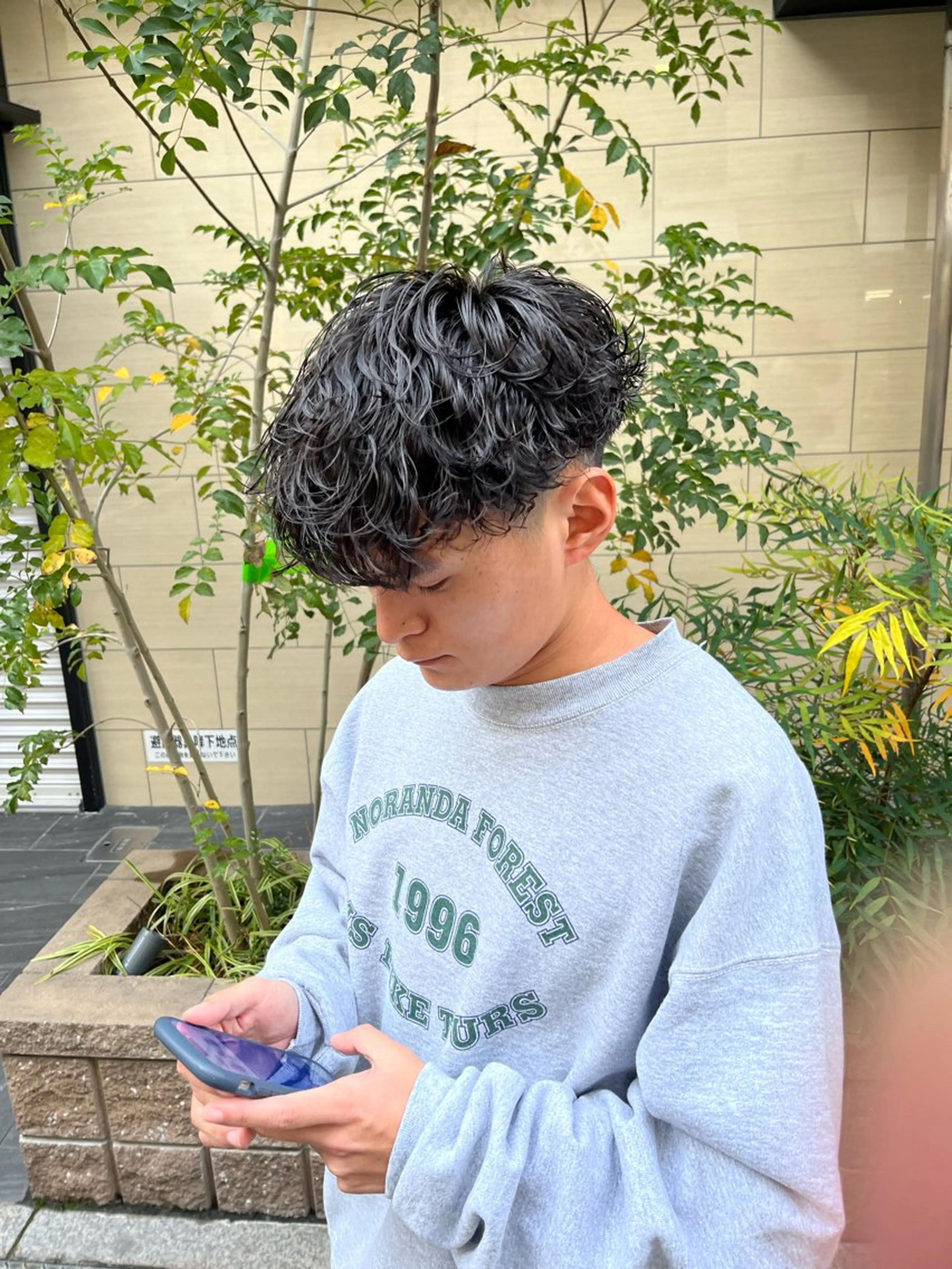 ショート パーマ カット パーマ SCENEbyRAD helmのヘアスタイル