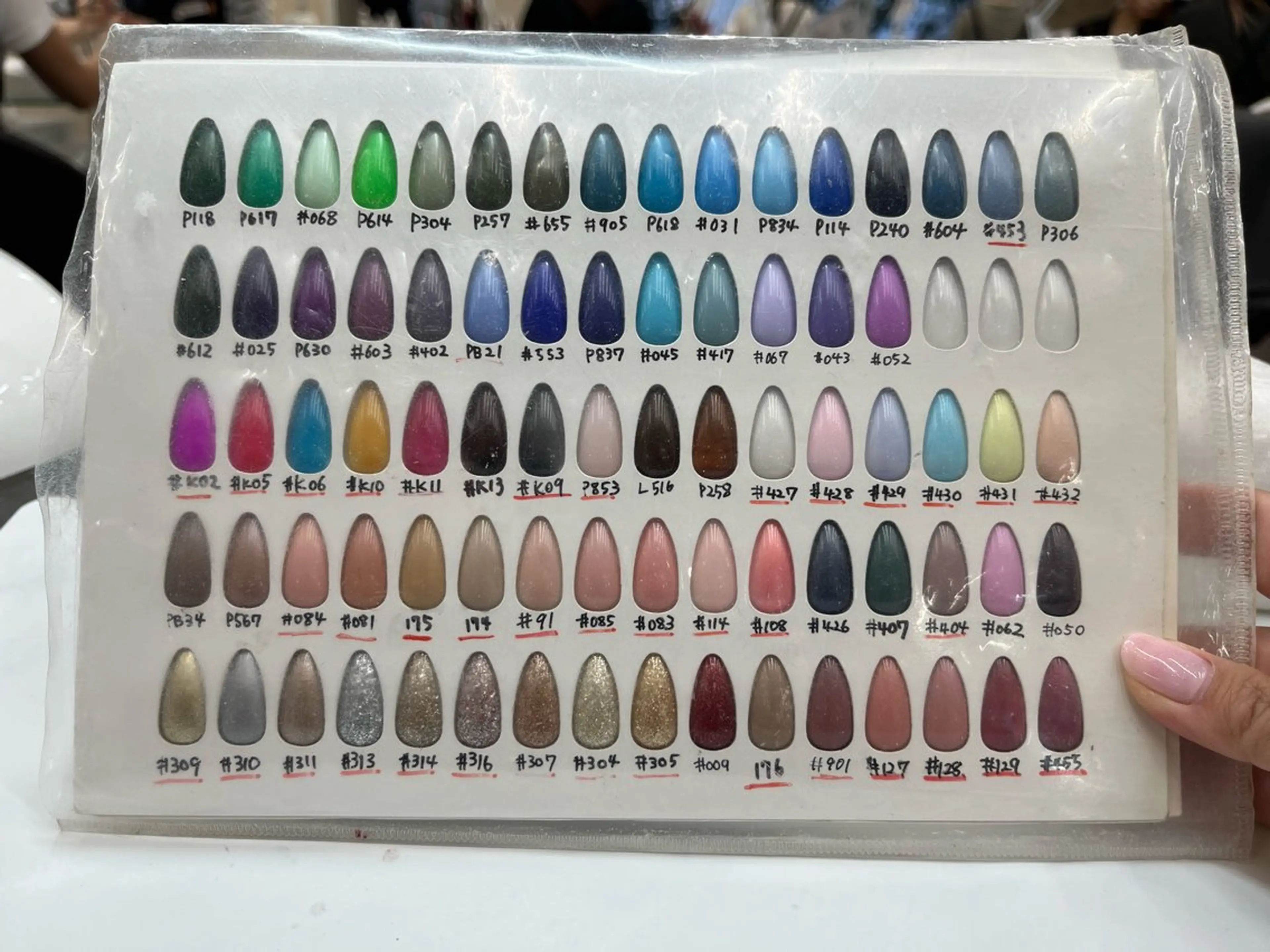 ネイル MAXKELLY YUNAのネイルデザイン