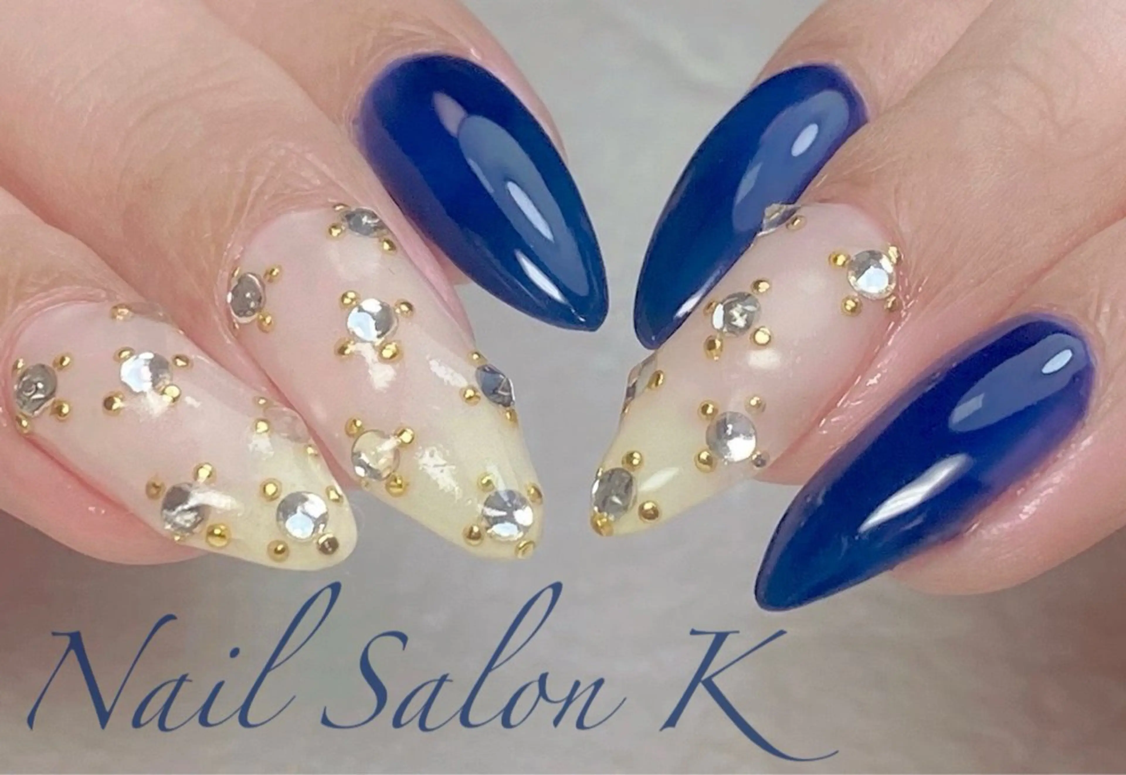 ネイル 持ち込み ネイビー ストーンネイル ハンドネイル Nail Salon K 🧸美爪育成のネイルデザイン