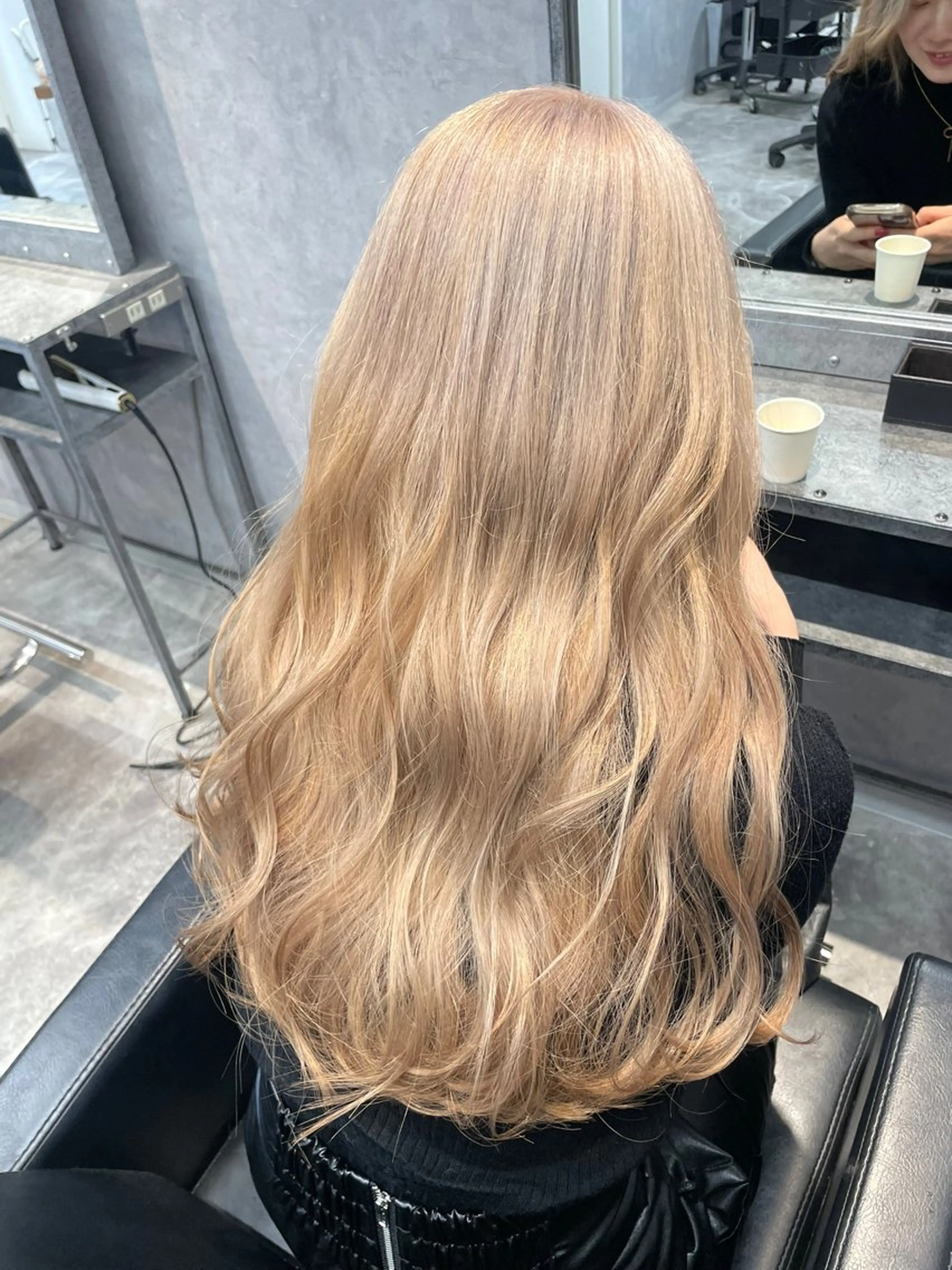 ロング mimiiy fukaのヘアスタイル