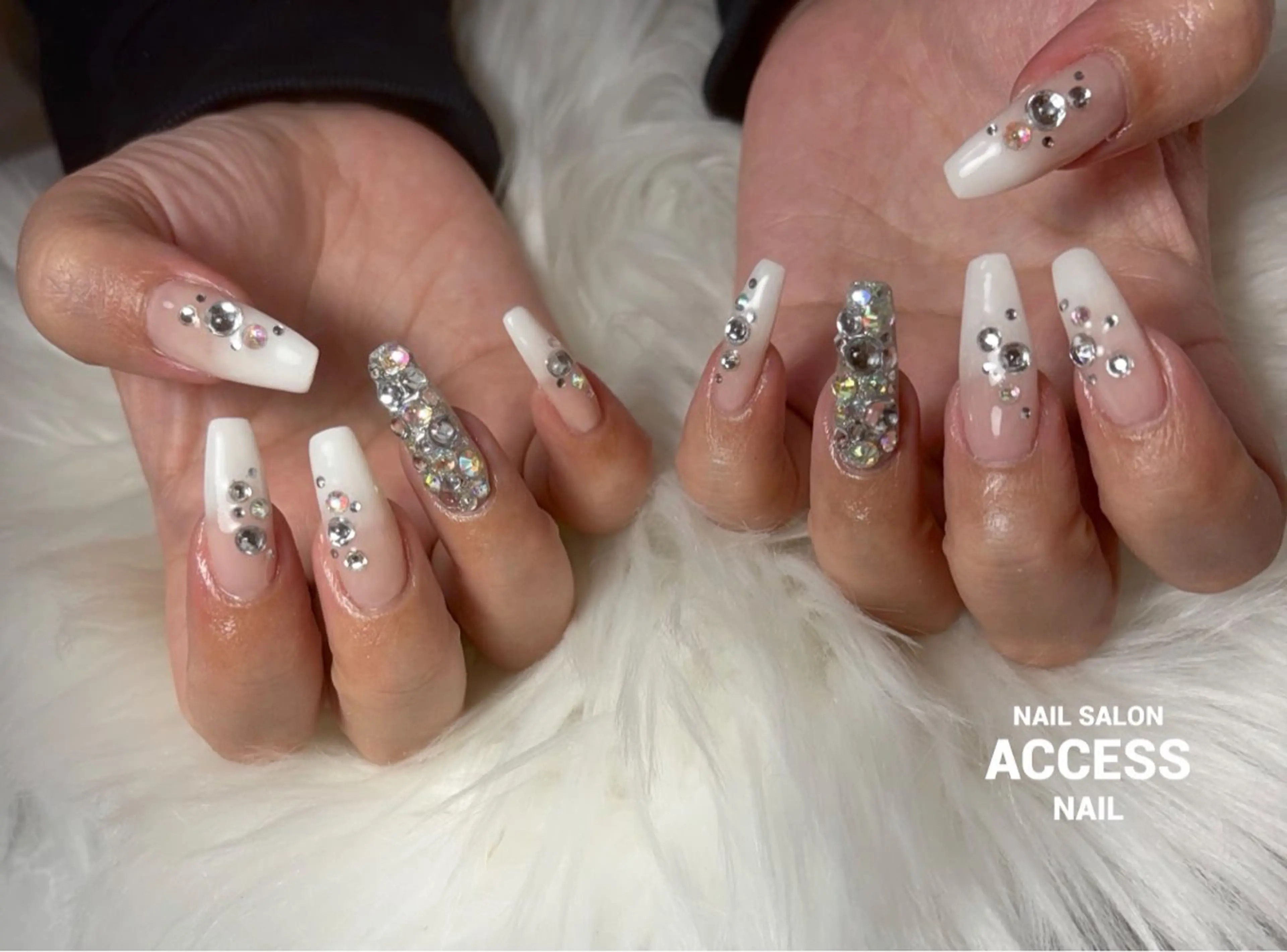 ネイル access nailのネイルデザイン