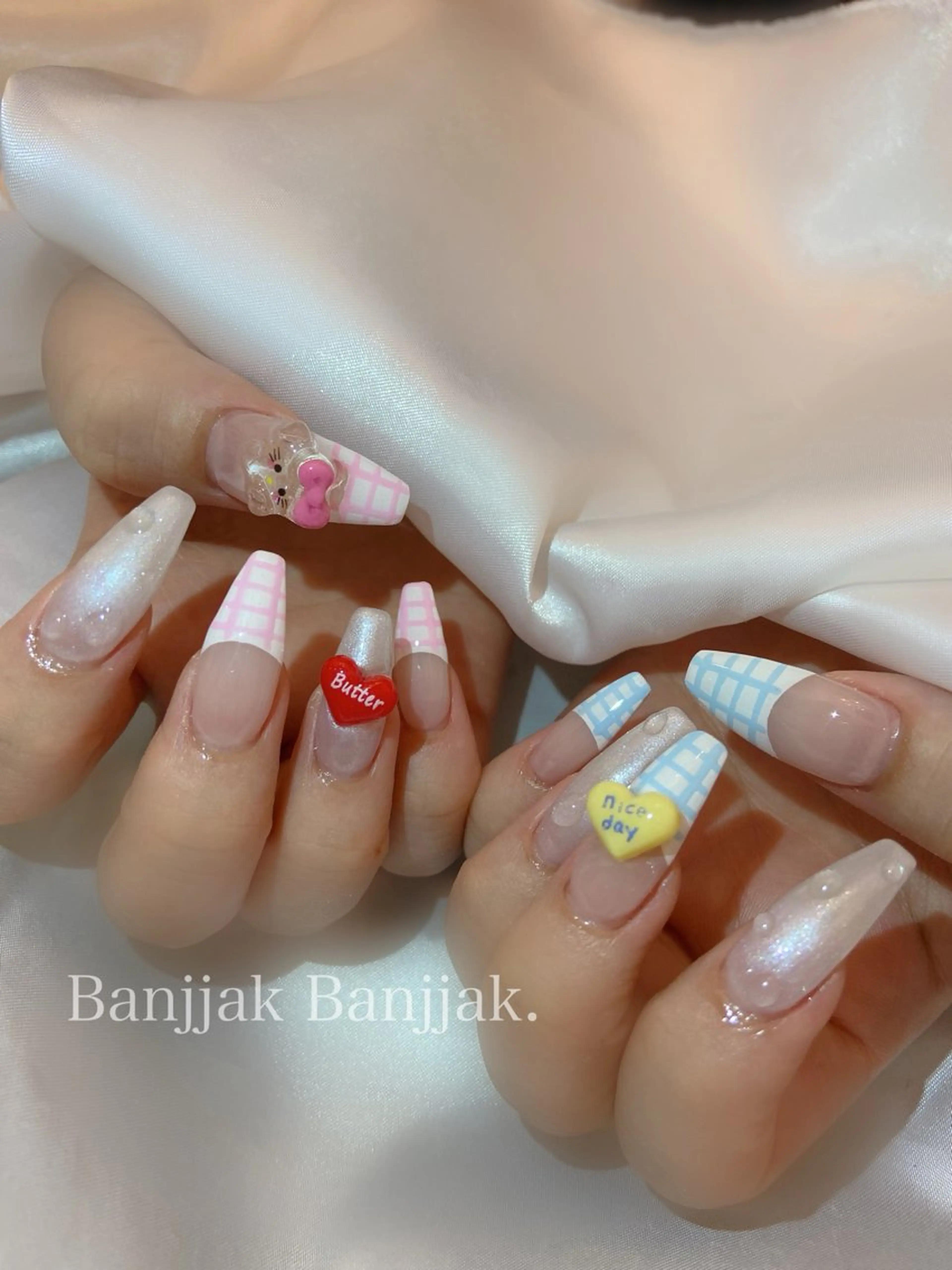 ネイル ハンドネイル パンチャパンチャ ネイルサロンのネイルデザイン