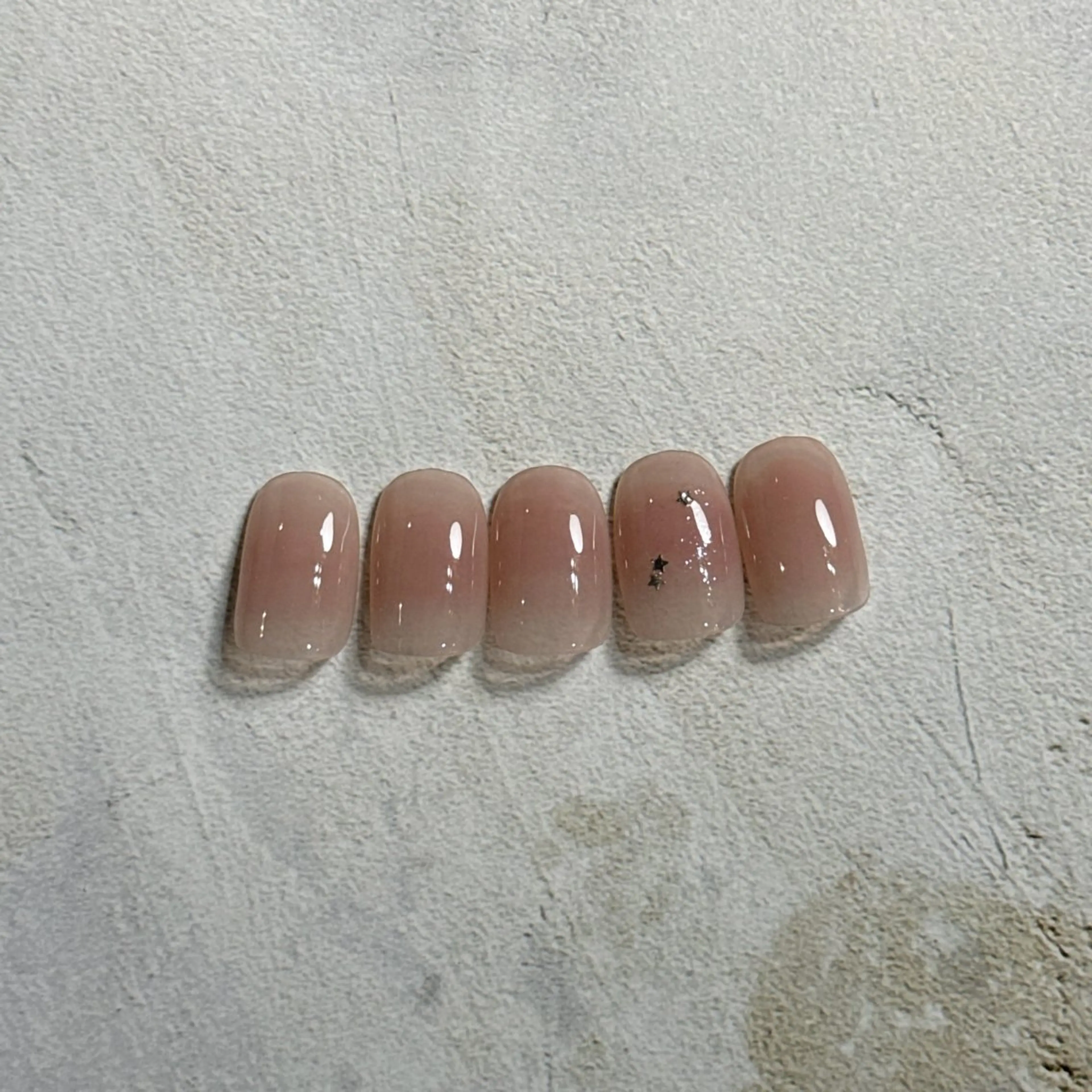ネイル novem Manamiのネイルデザイン