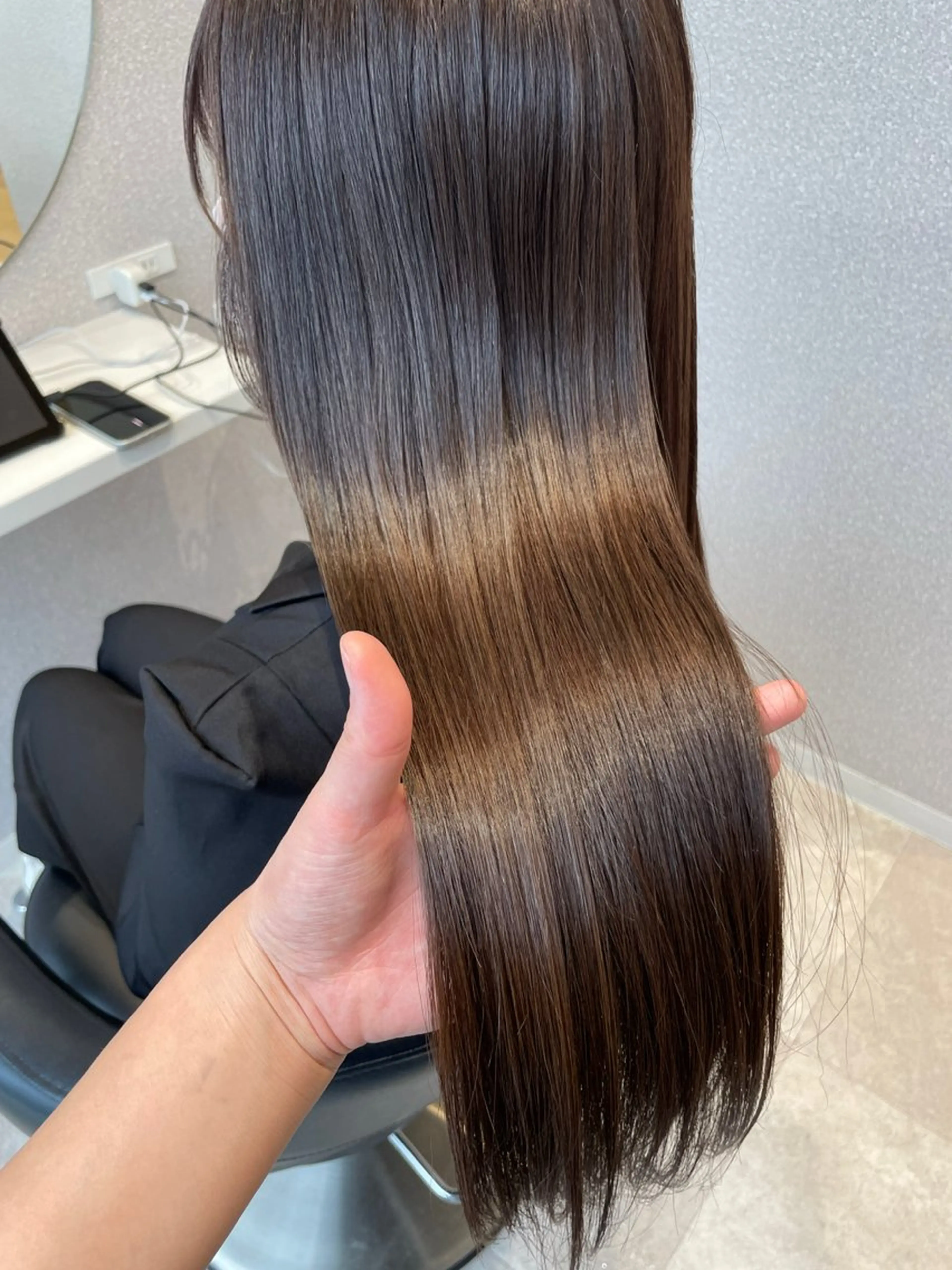 ロング カラー アクアカラー 髪質改善 トリートメント カット ヘアカラー トリートメント 女性リピ90%🍨 🩷佐藤みずきのヘアスタイル