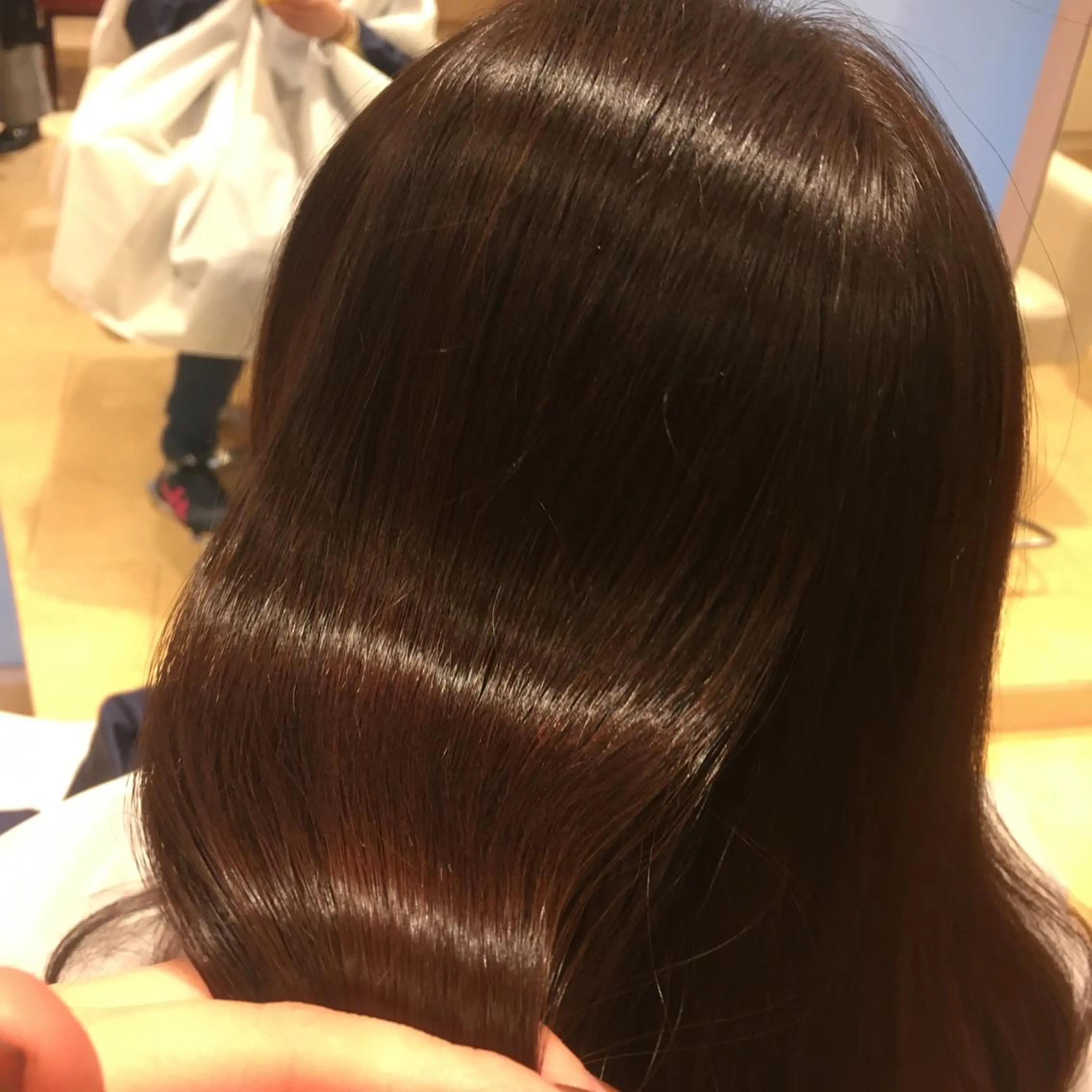 ミディアム カラー 菊池 栄里奈のヘアスタイル