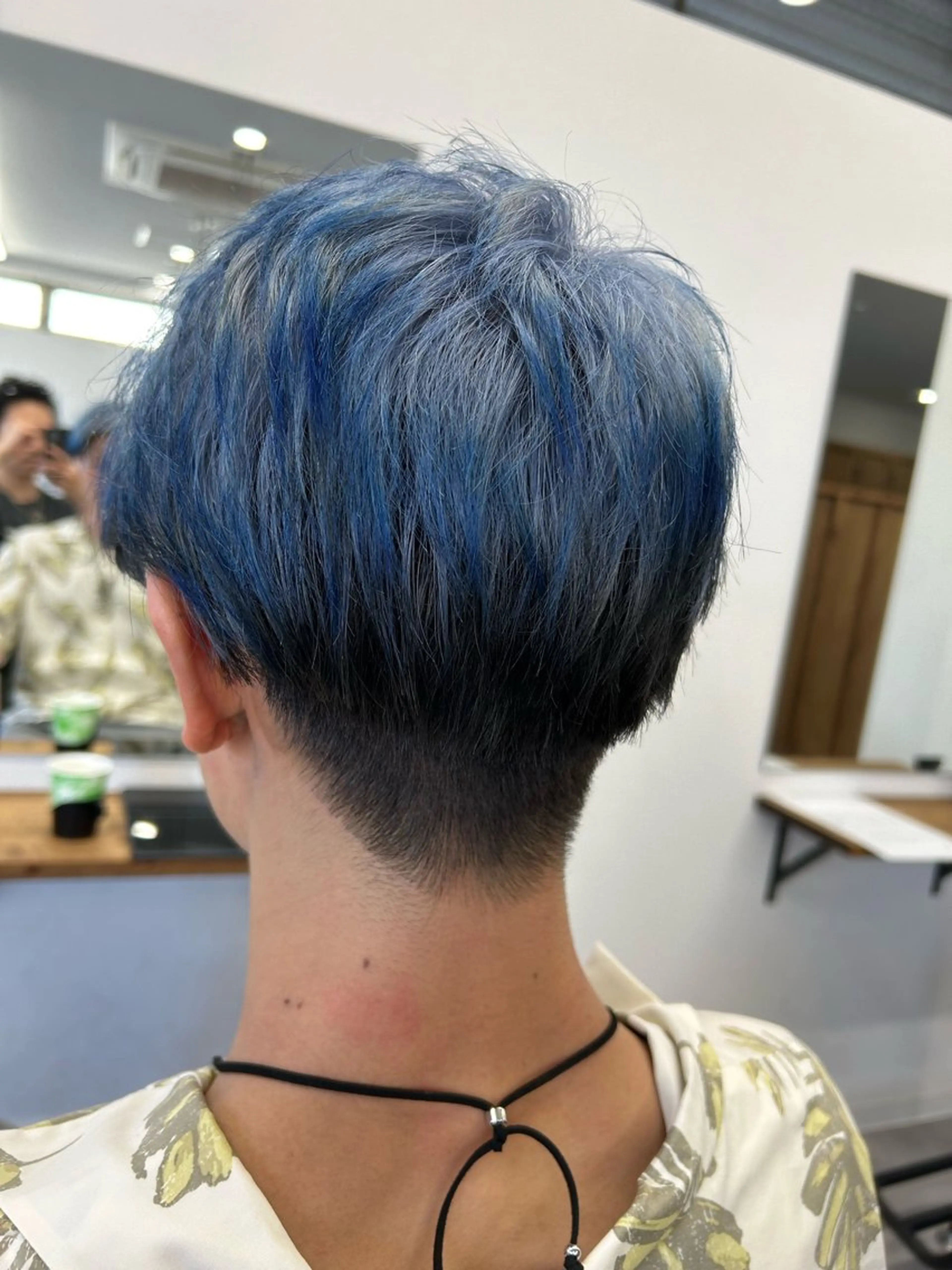 カラー メンズ 狐カラー カット ヘアカラー トリートメント SHAFT Ieiriのヘアスタイル
