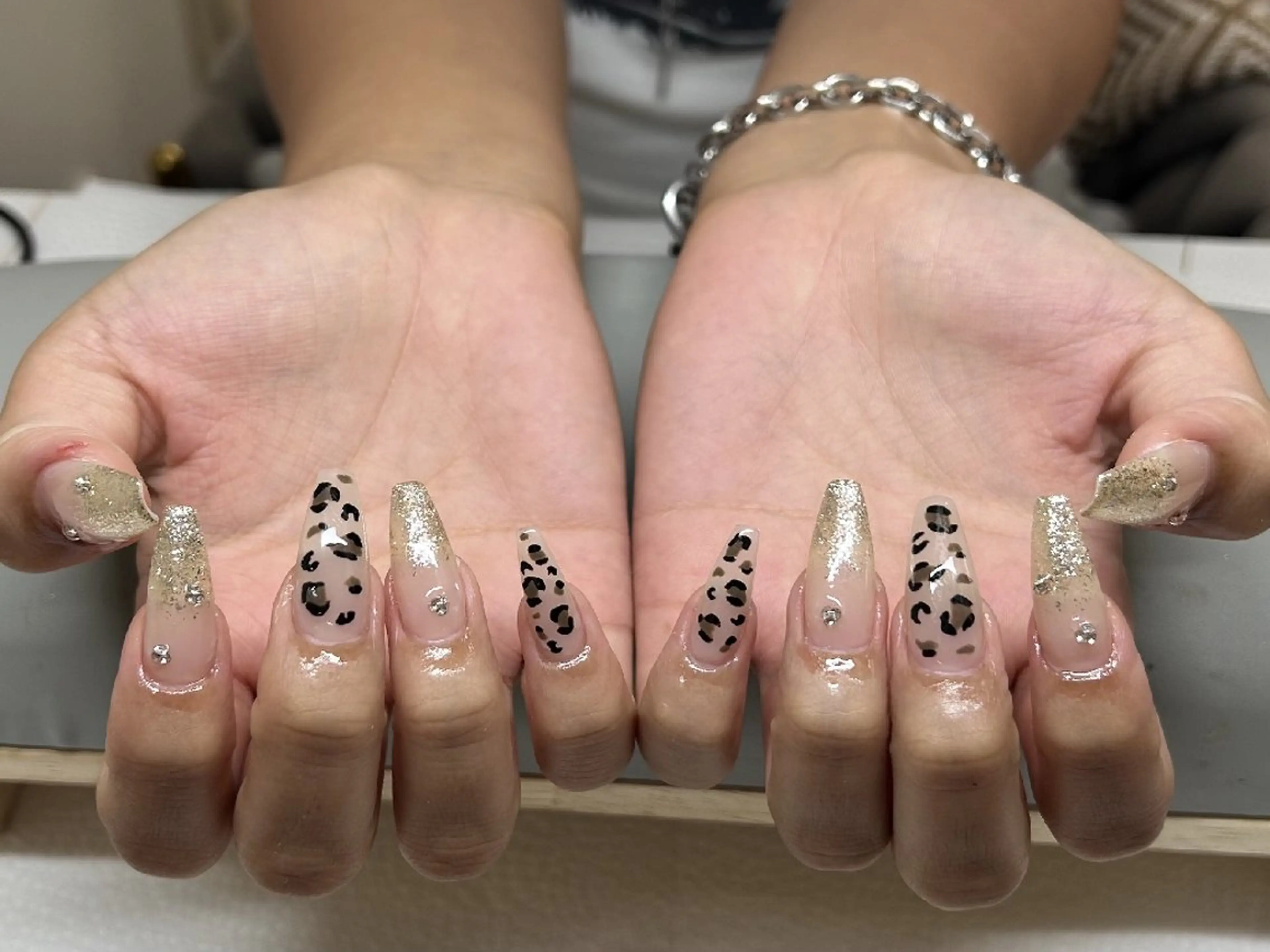 ネイル フットネイル フレンチネイル ジェルネイル ガラスフレンチ 韓国ネイル ハンドネイル ハンドケア The  Nail 新大久保店のその他イメージ