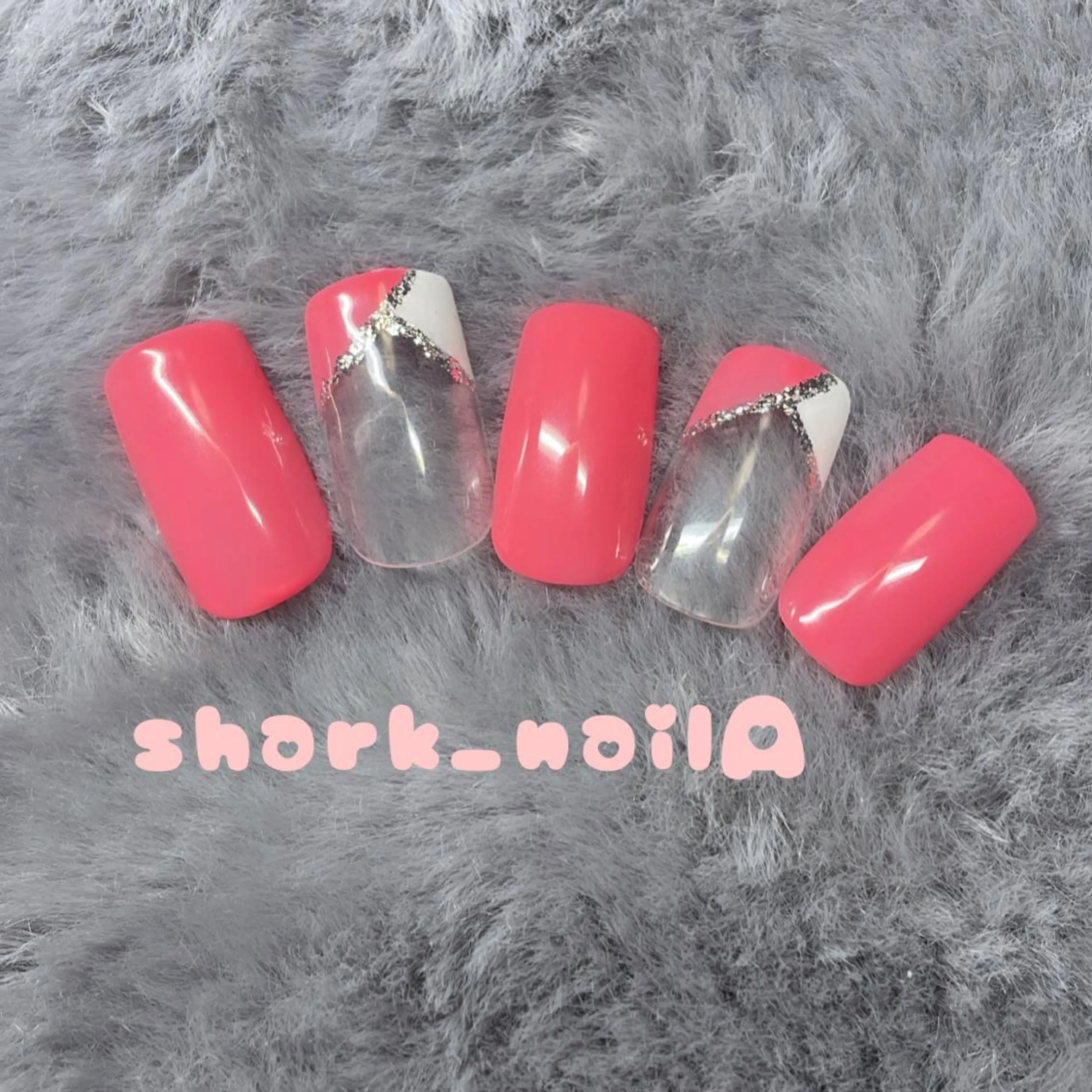 ネイル シンプルネイル shark_nail Aのネイルデザイン