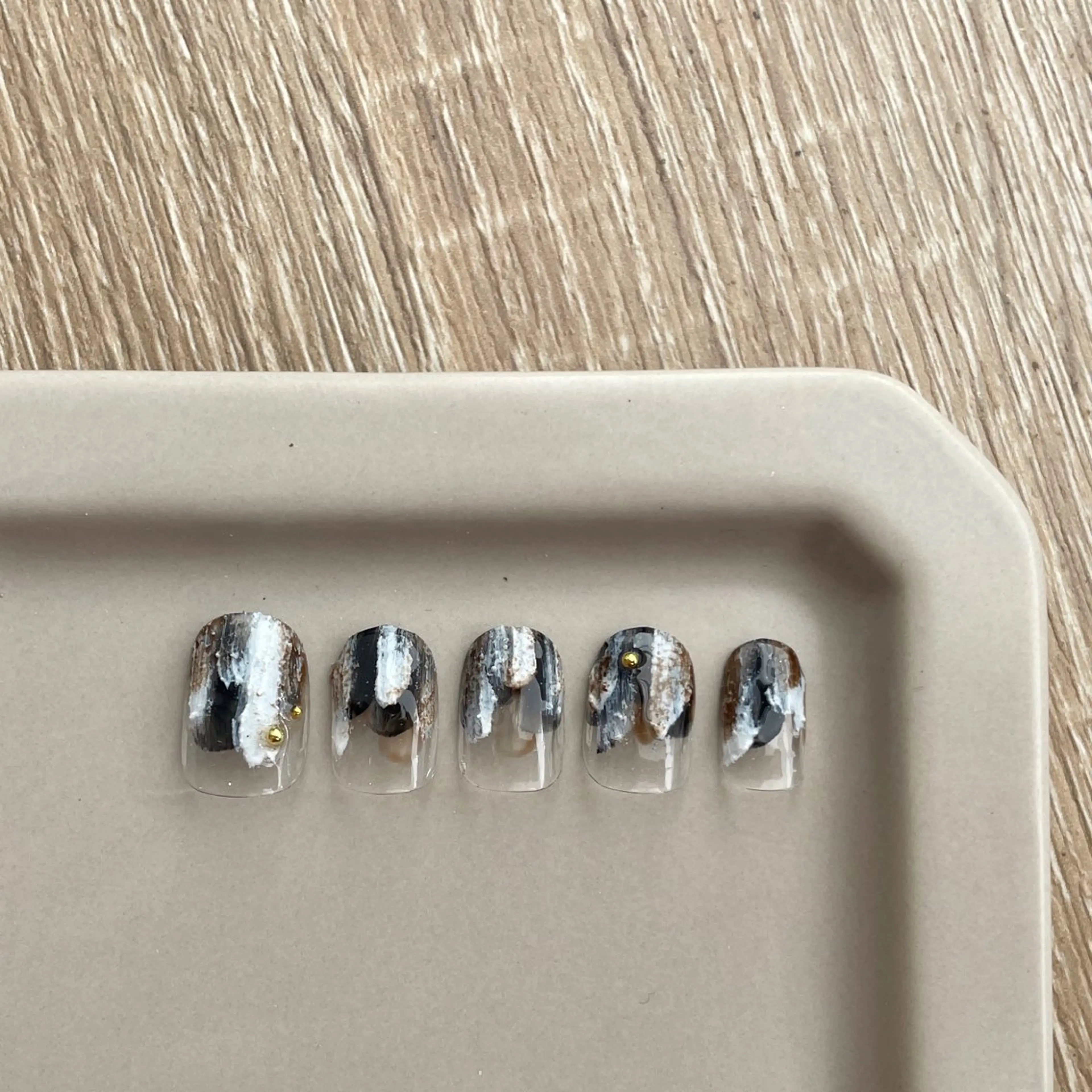 ネイル ブラウン クリアネイル ジェルネイル 氷ネイル・うるうるネイル ミラーネイル ハンドネイル 園田 ソノダのネイルデザイン