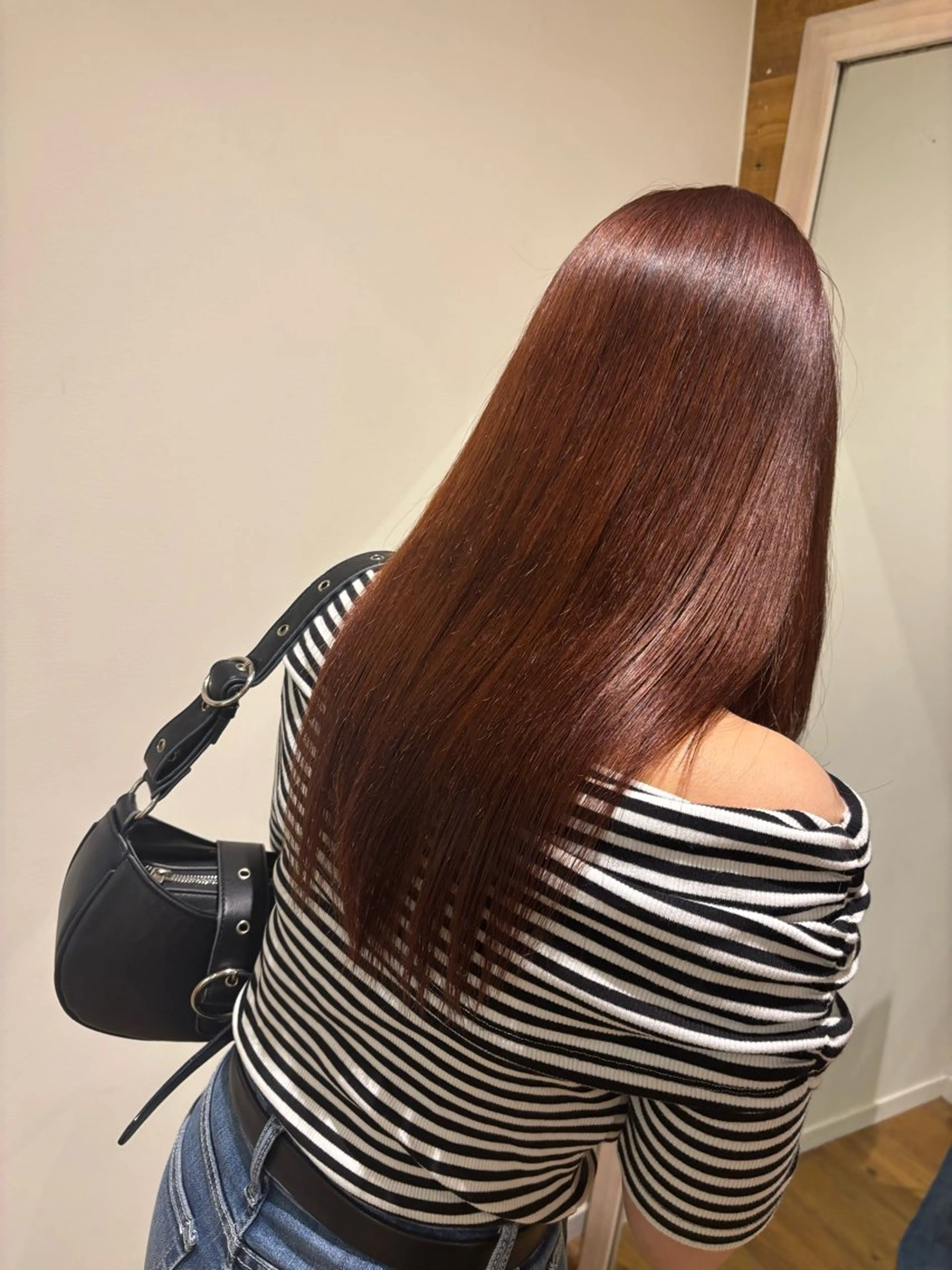 ロング カット トリートメント 津田 里菜のヘアスタイル