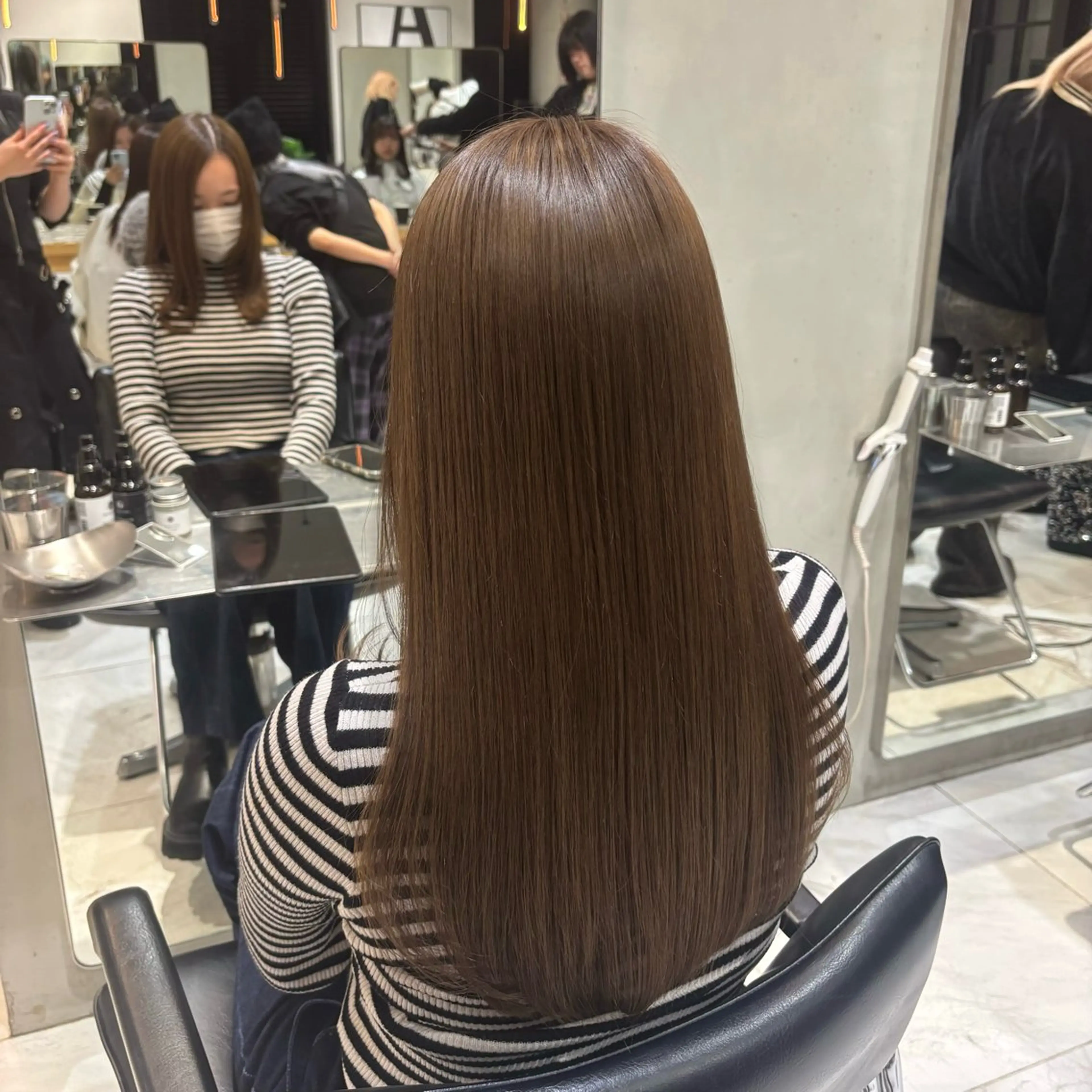 ロング カラー ヘアカラー トリートメント ヘアセット 莉瑠 / モデル価格募集🐃のヘアスタイル