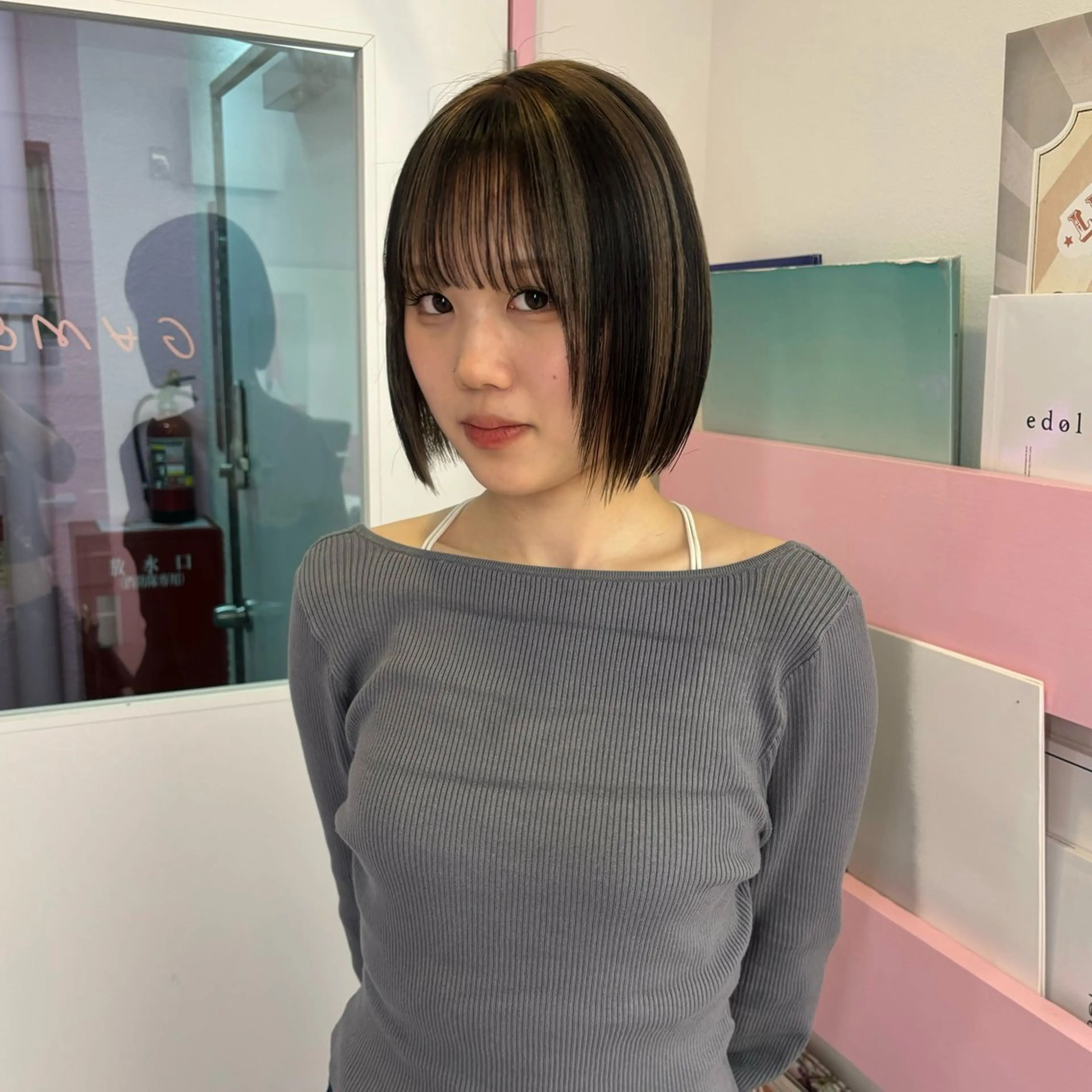 ショート カラー BEL所属・メイ ☪️のヘアスタイル