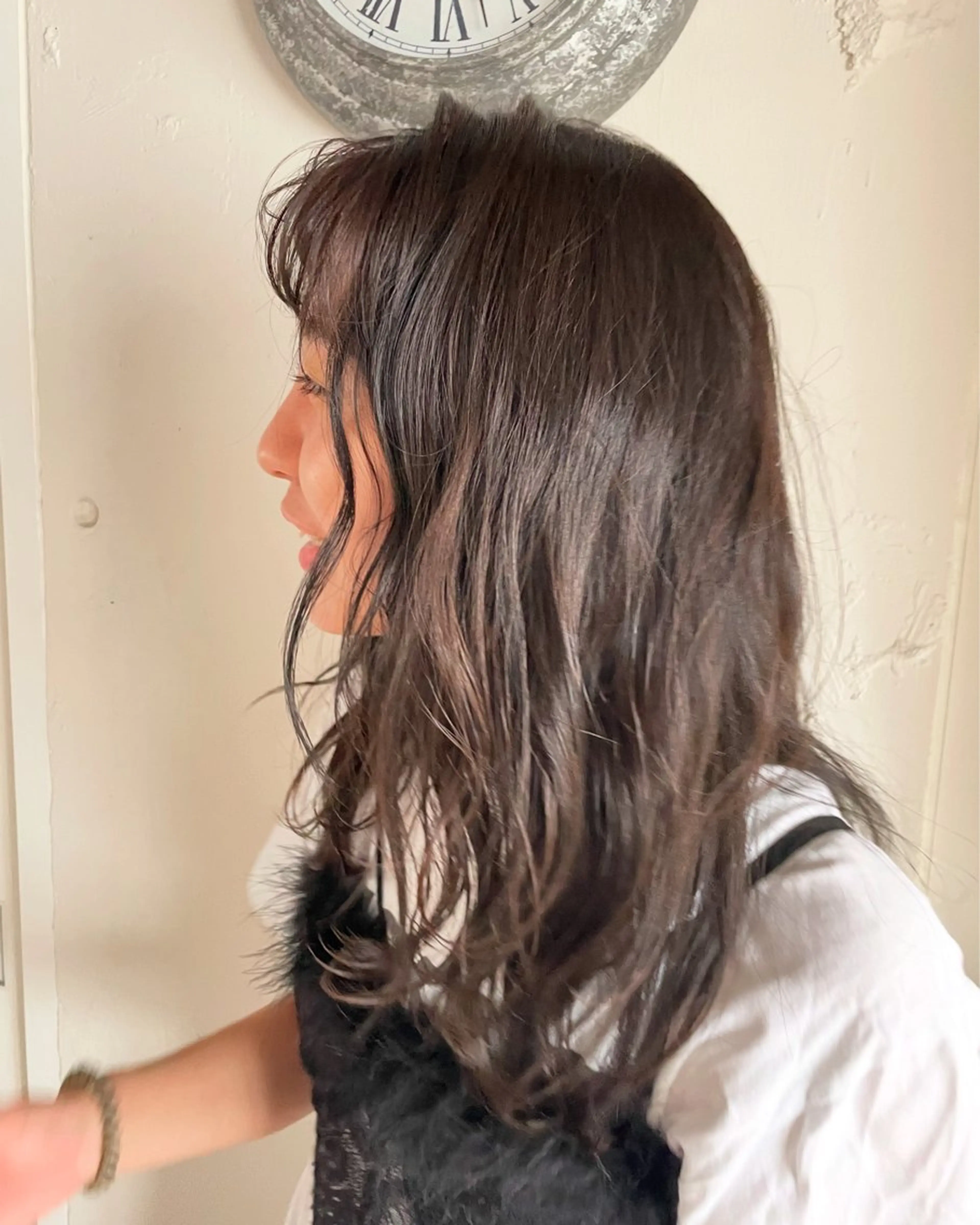 セミロング elena byartefice所属・安達 萌花のヘアスタイル