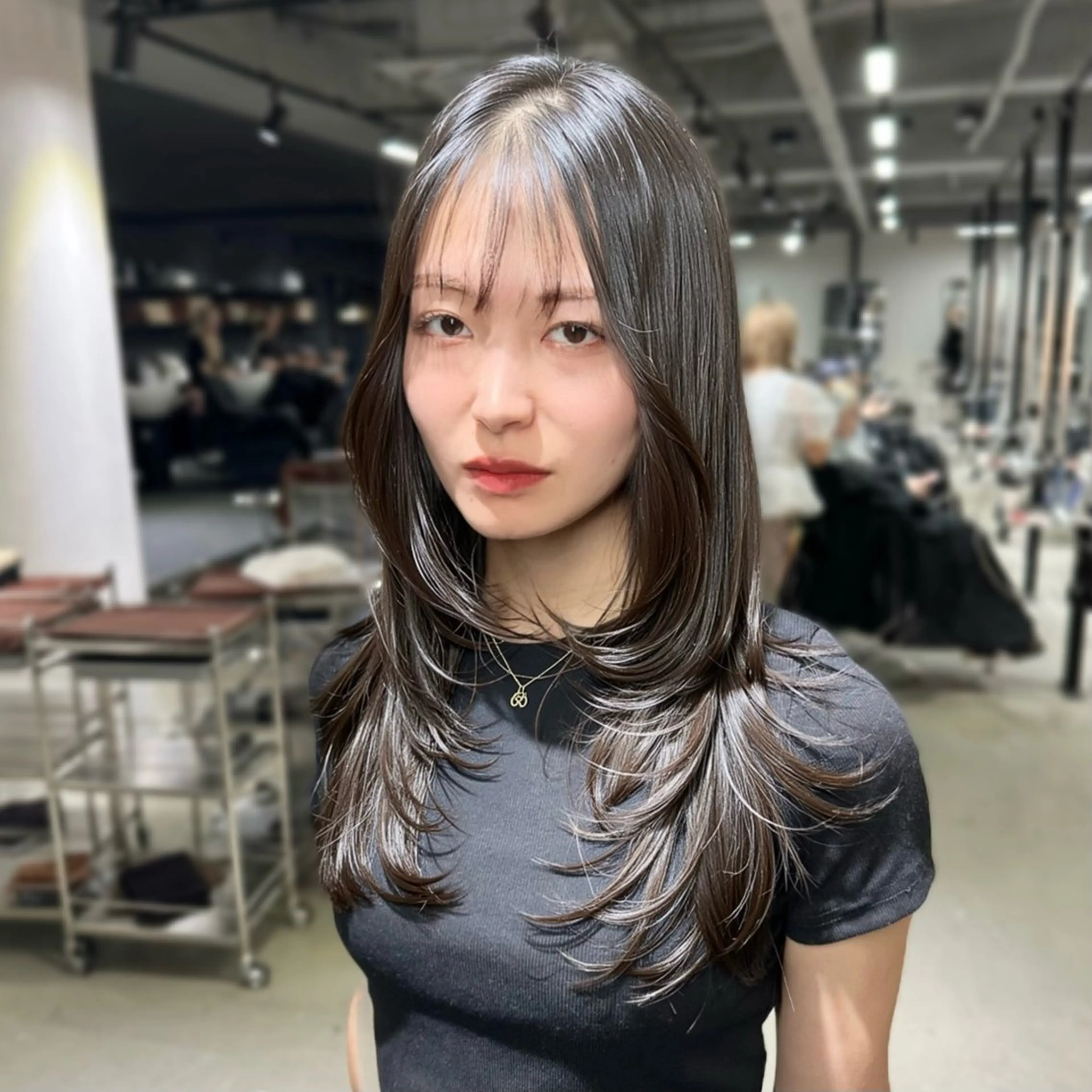 セミロング ケアカラー ボブ 髪質改善 レイヤーカット トリートメント カット ヘアカラー トリートメント 艶髪カラー/レイヤ ー支持No.1renのヘアスタイル