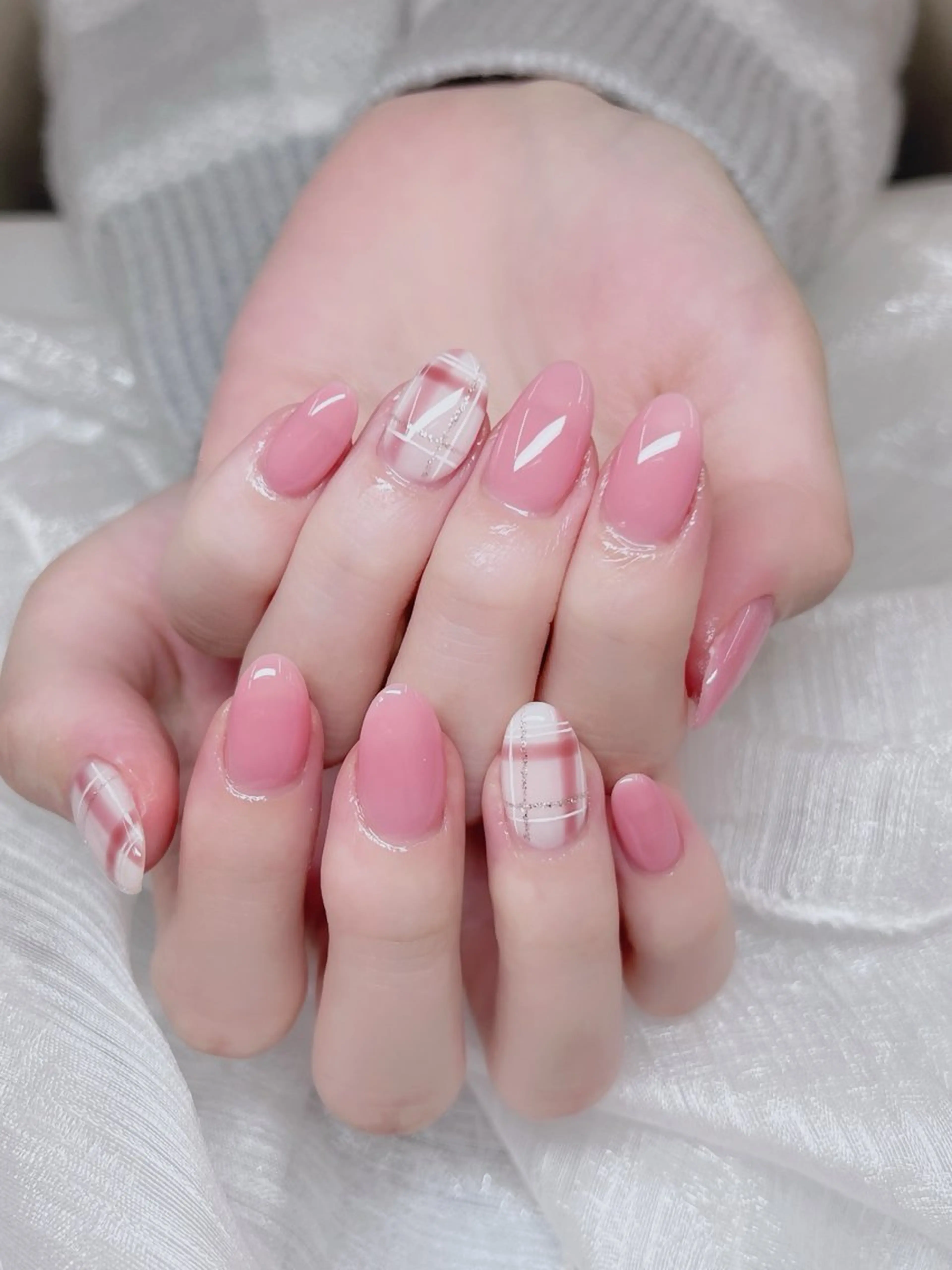 ネイル ハンドネイル 🎀PG🩵 ネイルサロンのネイルデザイン