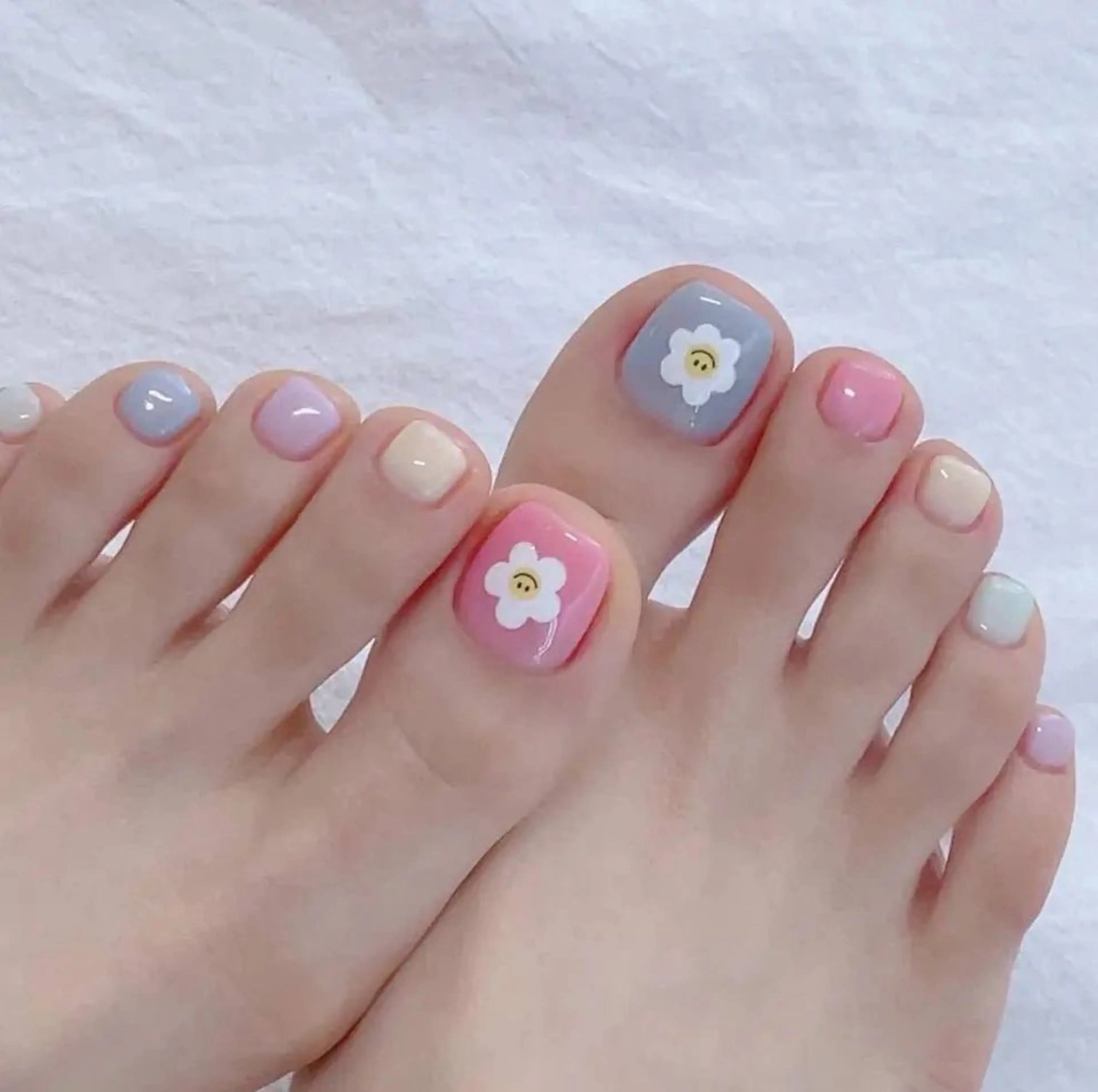 ネイル M🌷nail 長さだし専門店のネイルデザイン