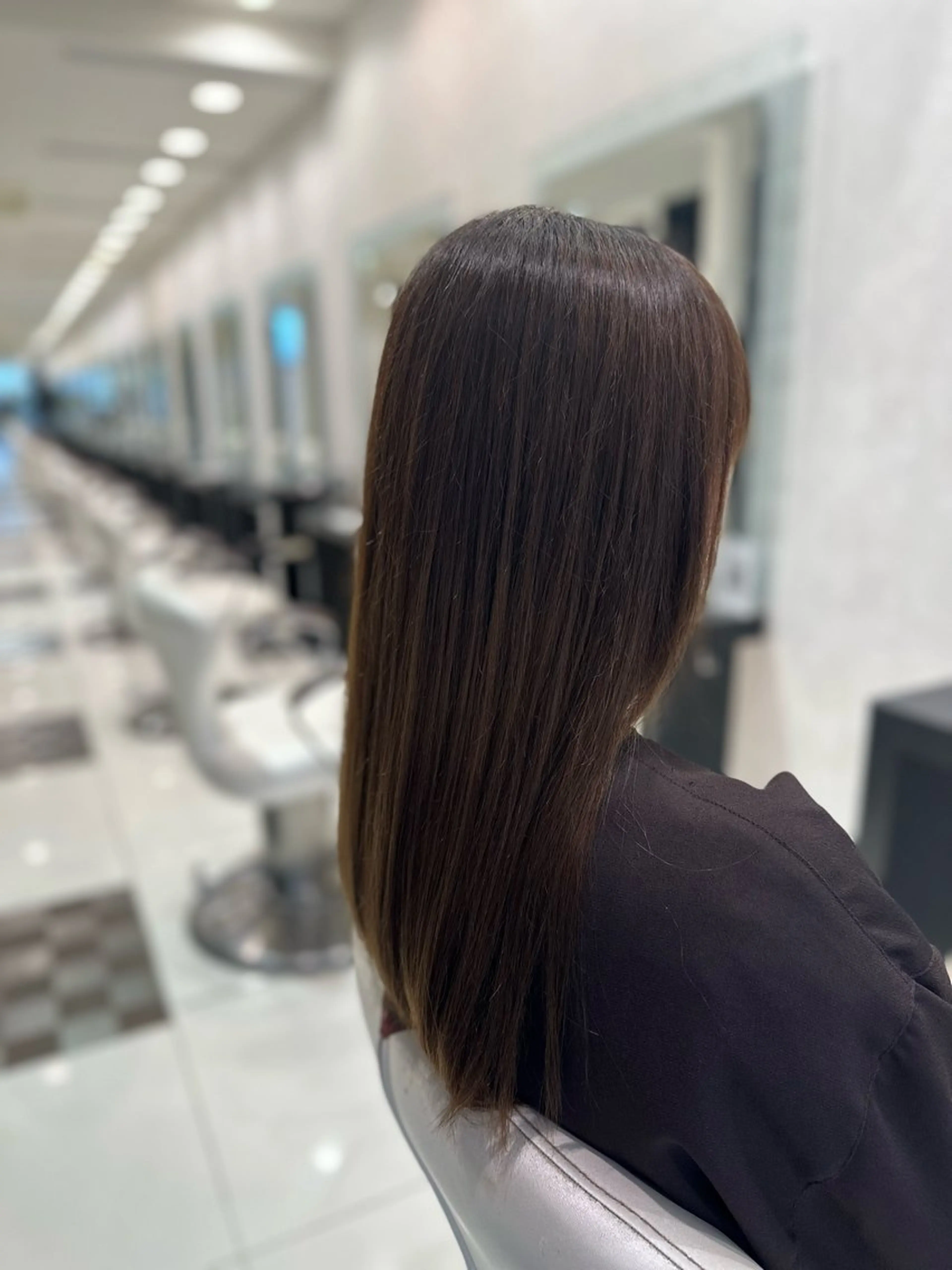 ミディアム 縮毛矯正 花野 郁登のヘアスタイル