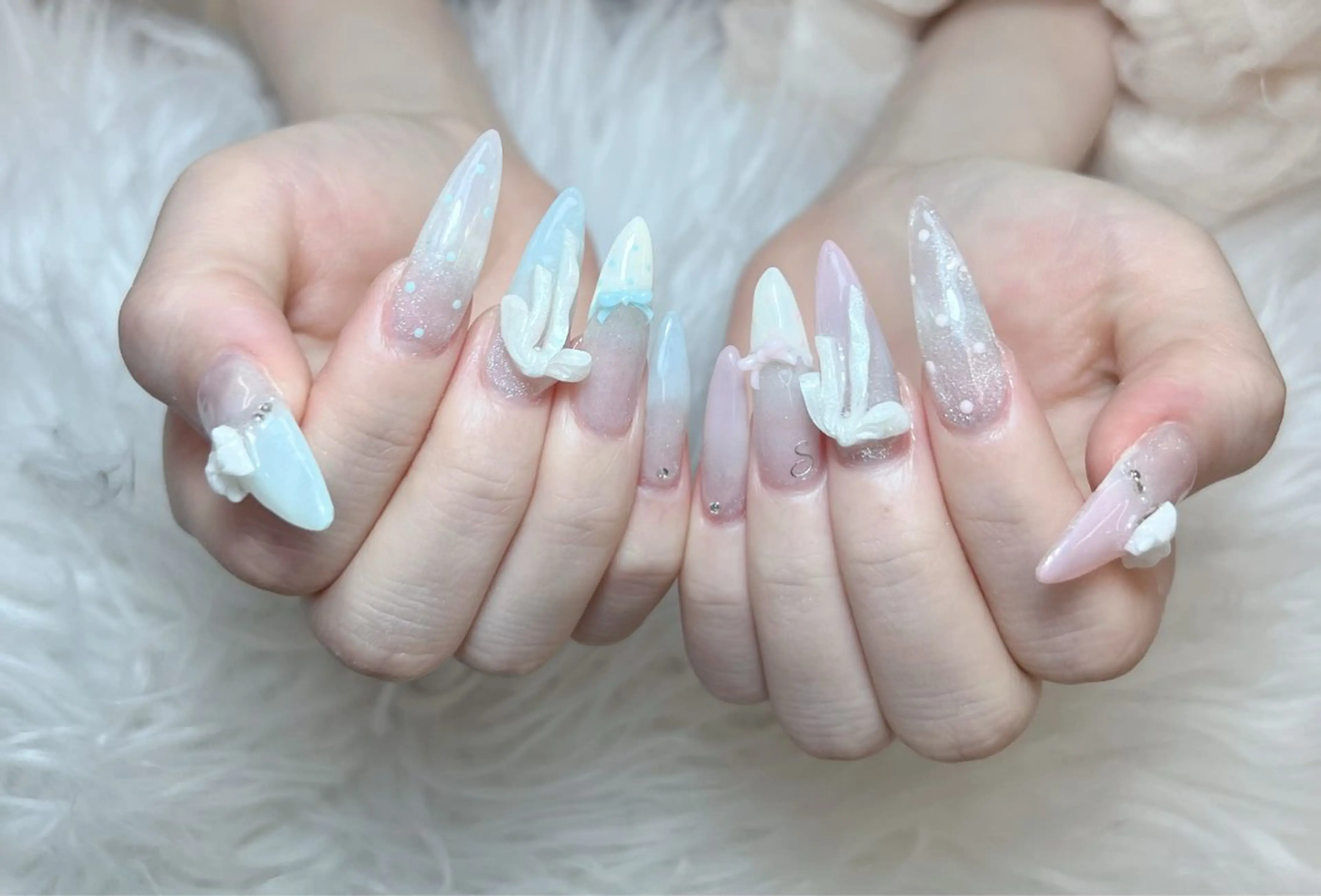 ネイル anh nail anne🤍のネイルデザイン