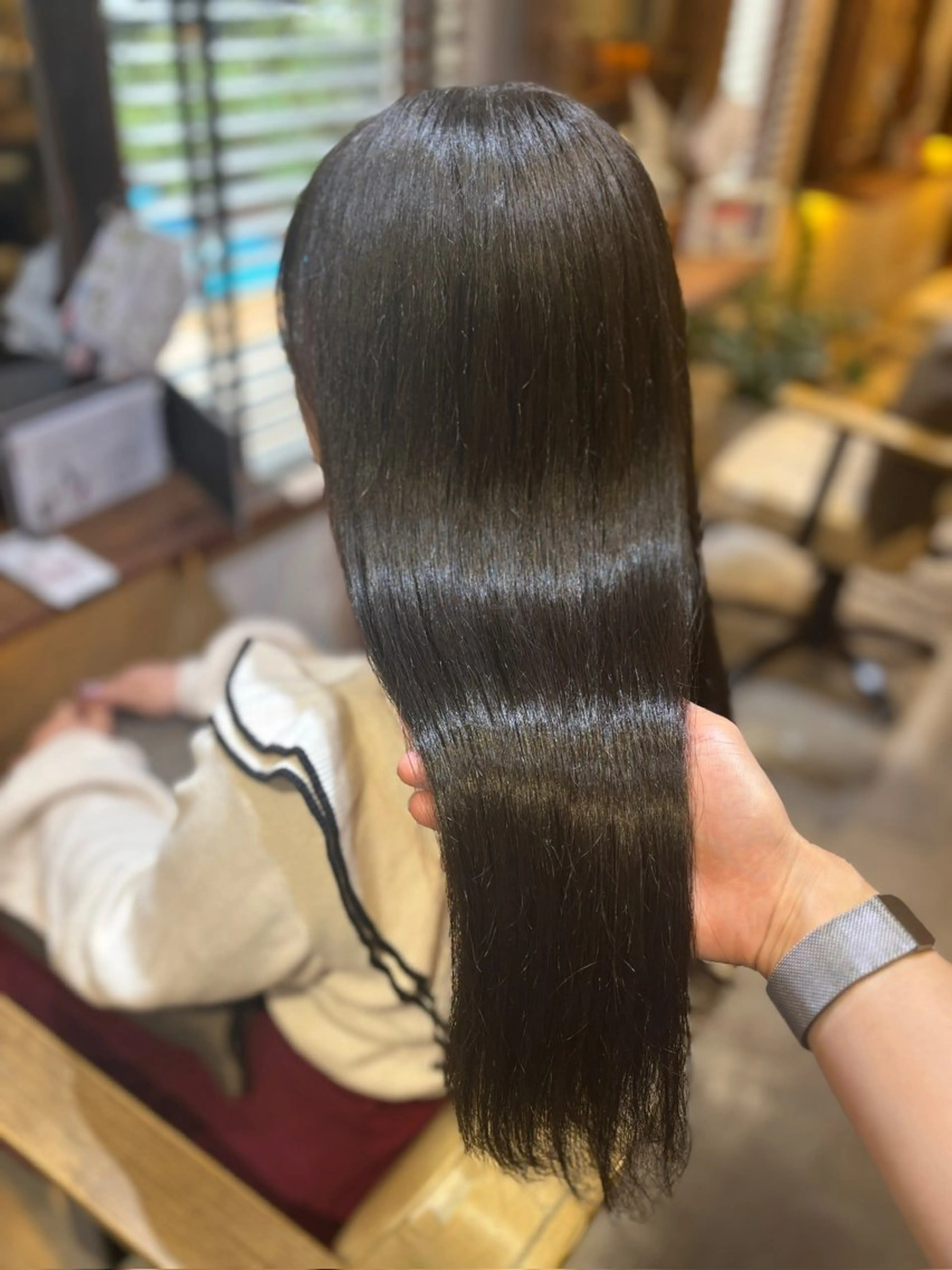 ロング カット ヘアカラー トリートメント ヘッドスパ putri店長 和田鈴采のヘアスタイル