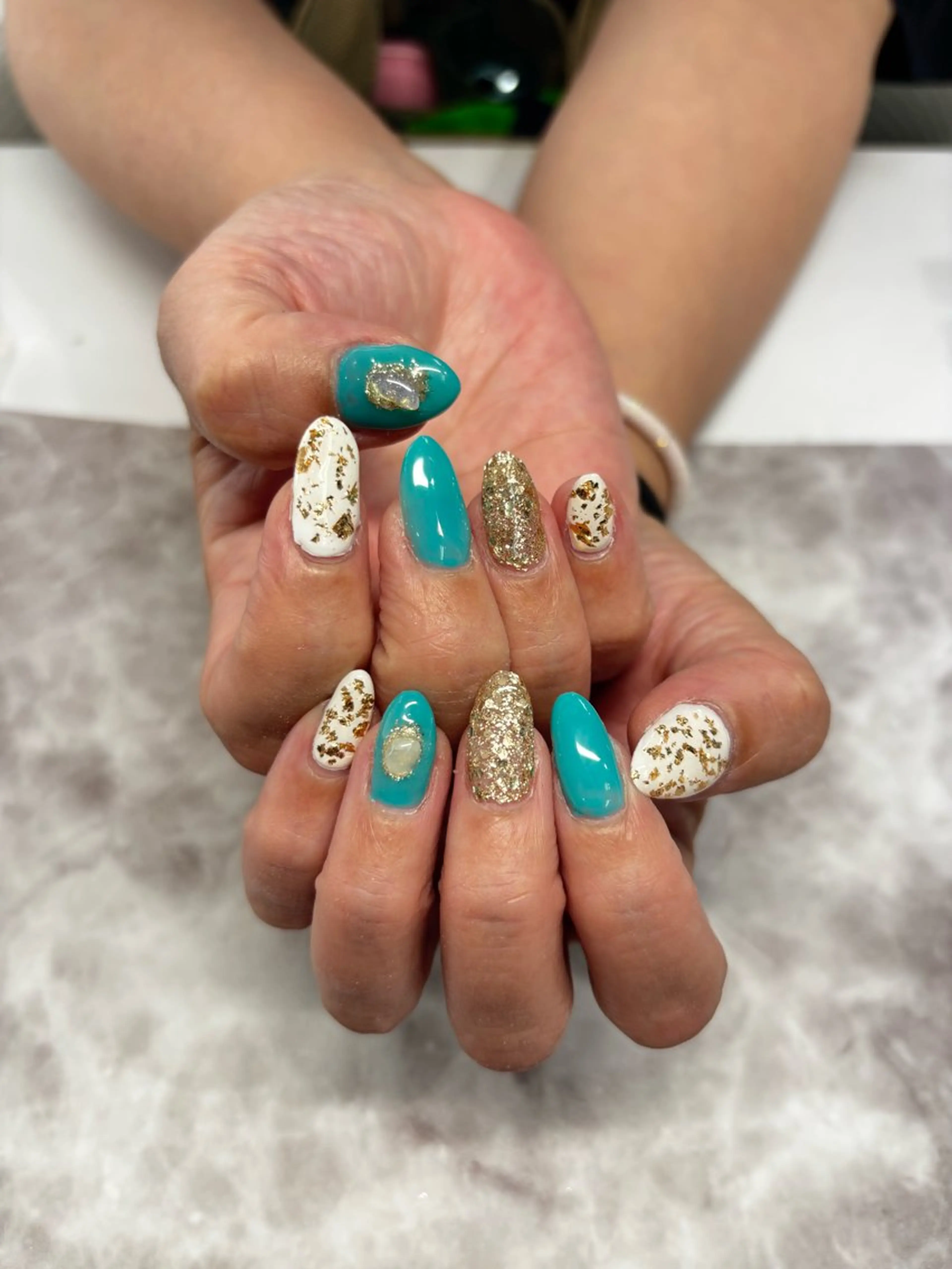 ネイル 長坂 若菜のネイルデザイン