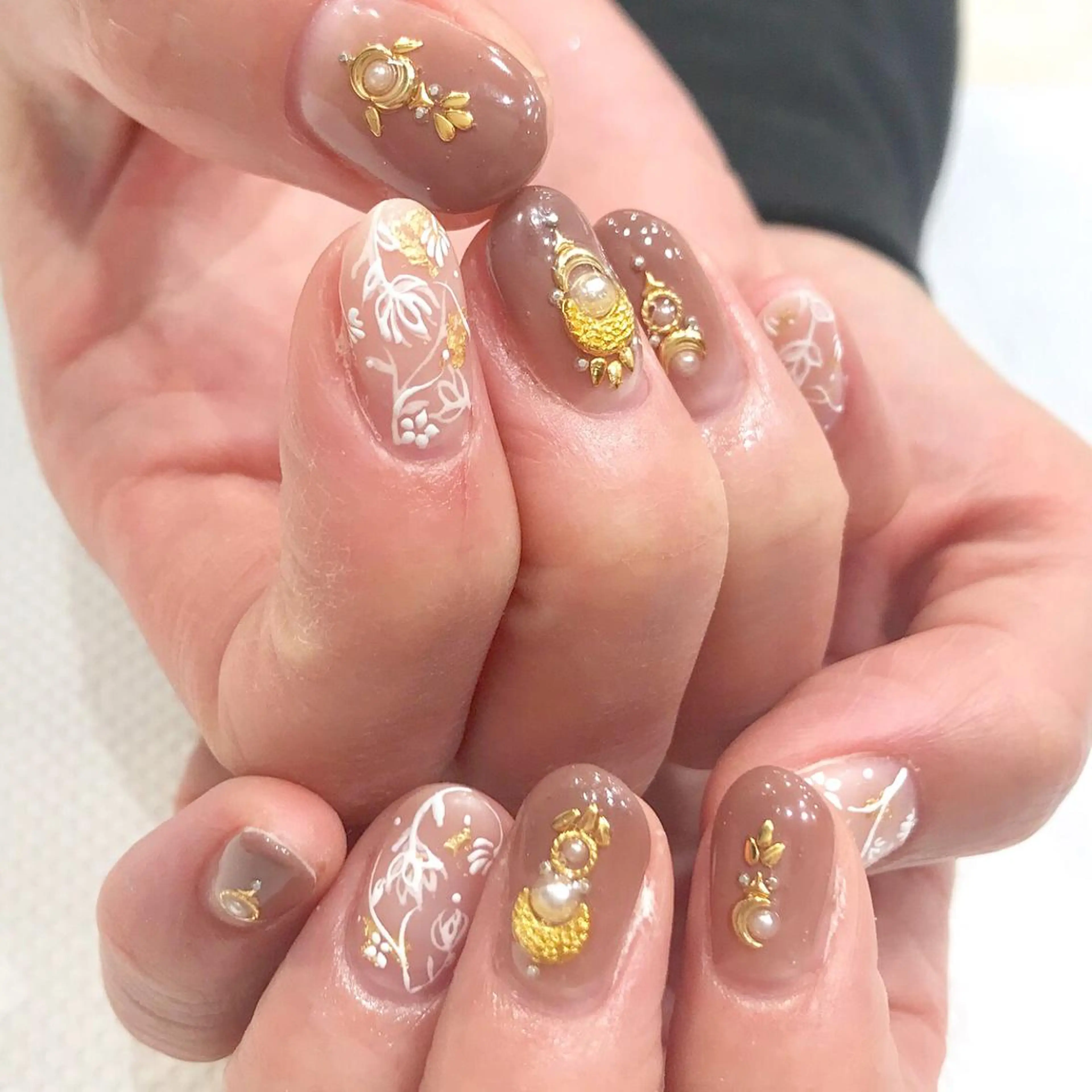 ネイル アートネイル ブラウン Ash関内ネイリスト 荒木のネイルデザイン