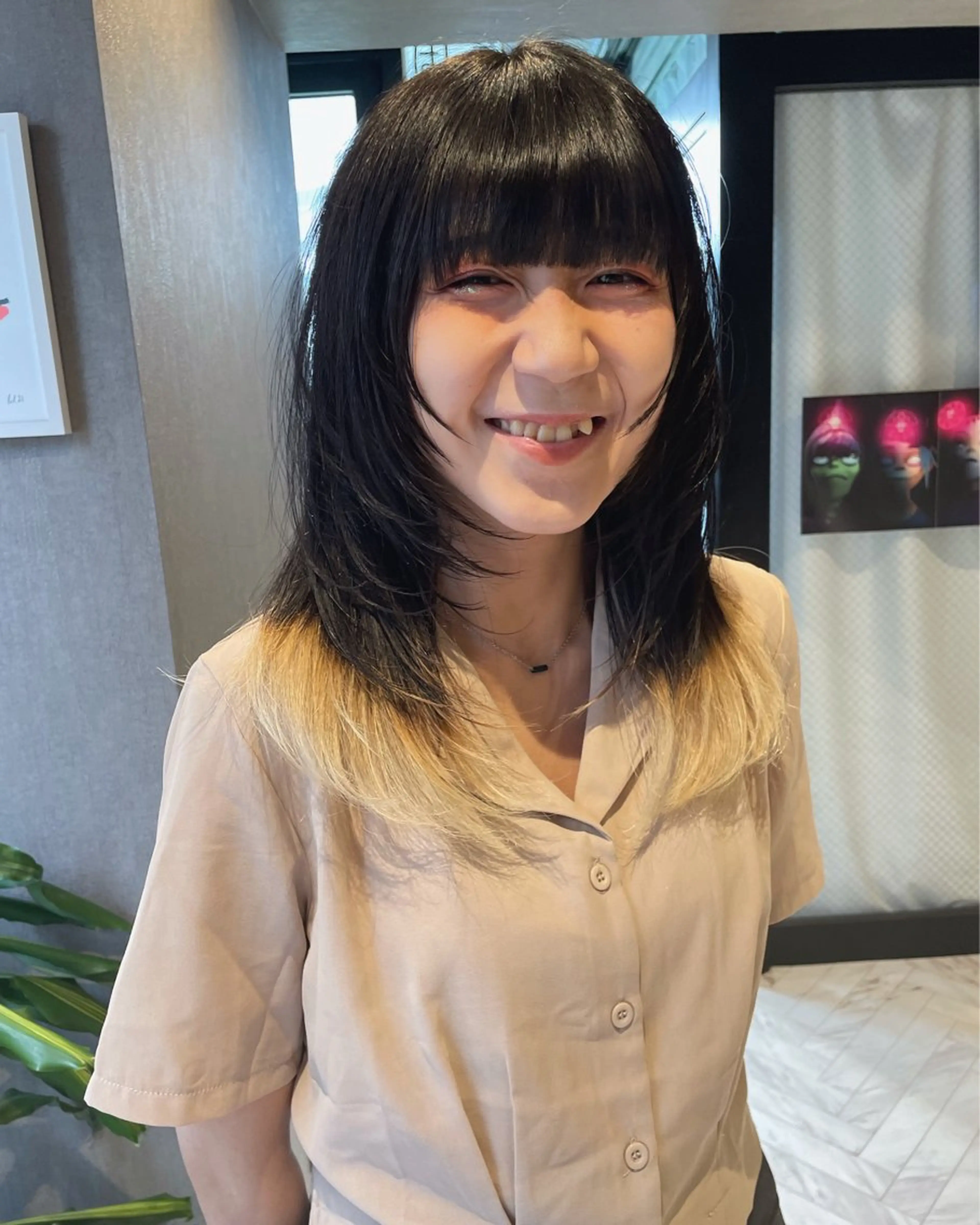 ロング レイヤーカット カット さと ちはるのヘアスタイル