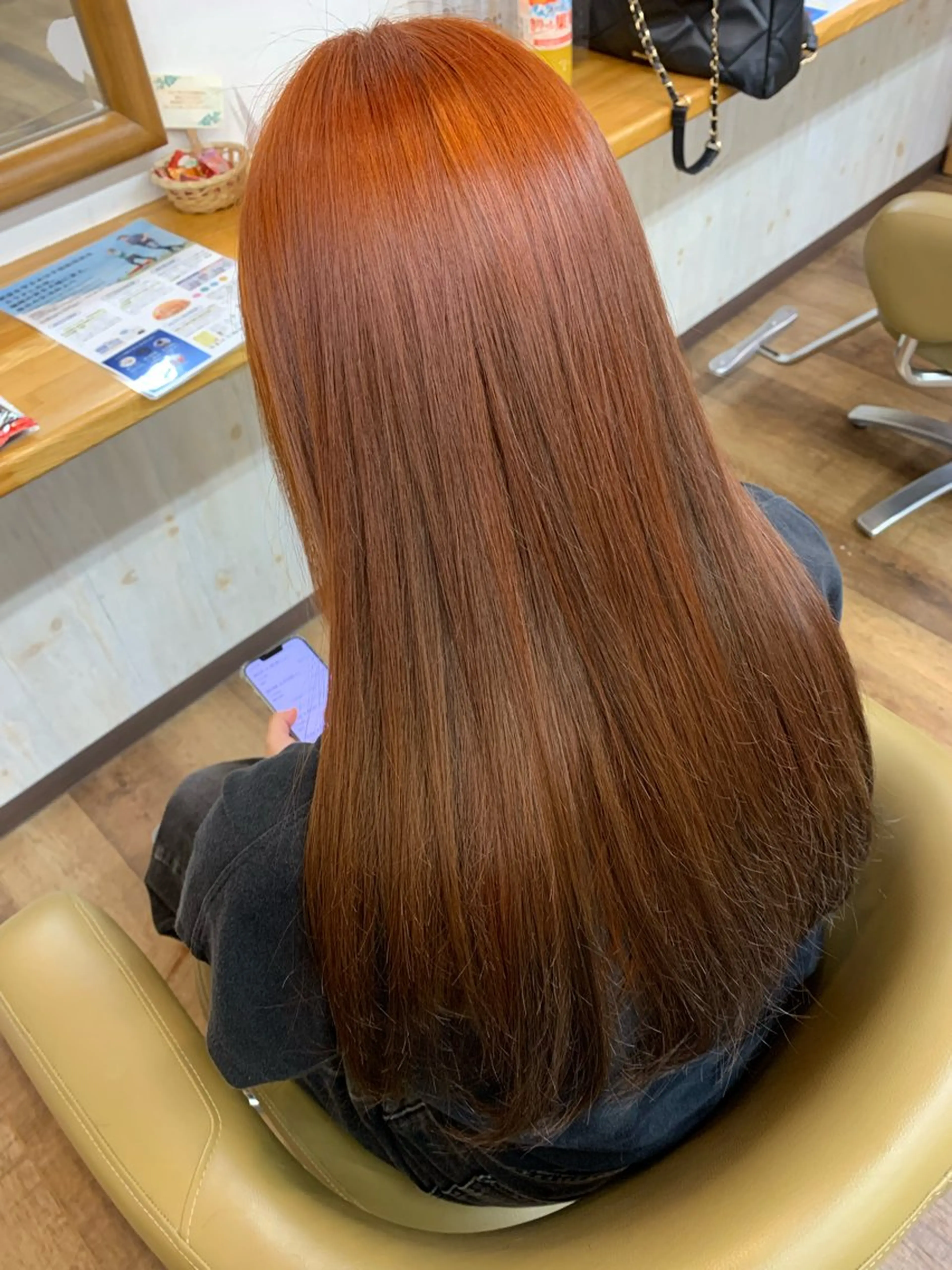 ロング 縮毛矯正 月岡 愛心のヘアスタイル