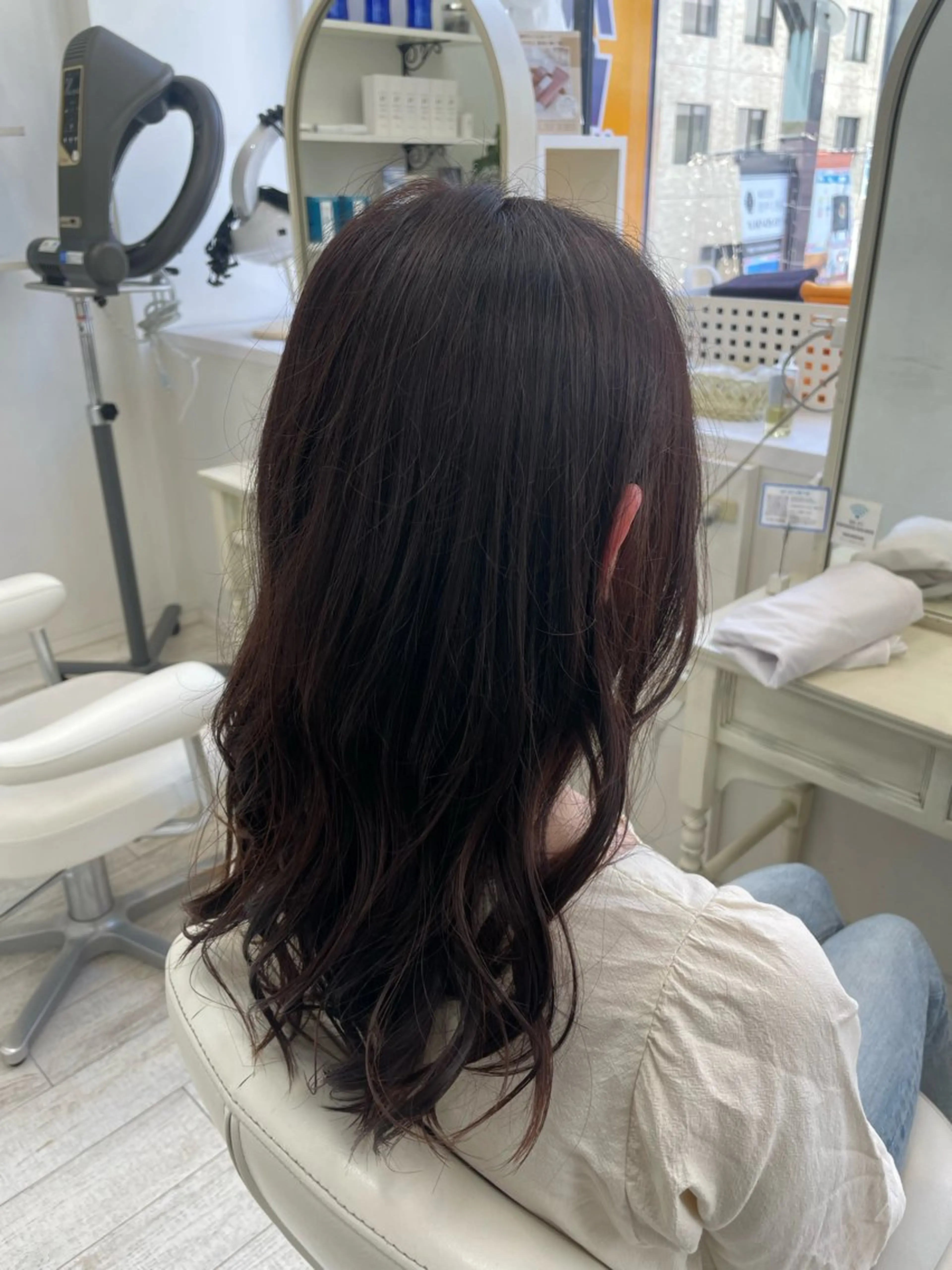 ロング ピンクブラウン 新籾 尚哉のヘアスタイル