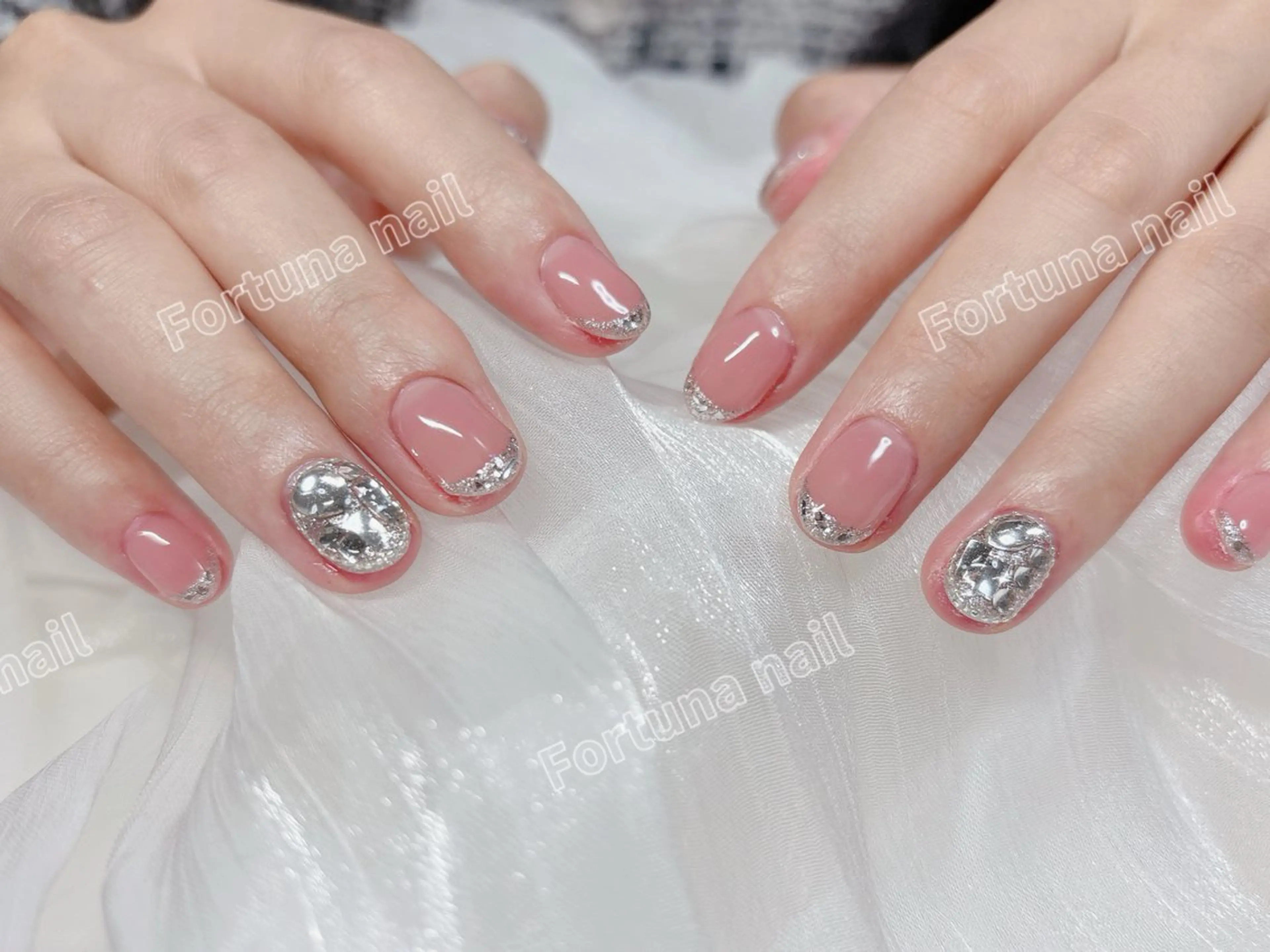 ネイル ハンドネイル Nail •Head スパFortunaのネイルデザイン