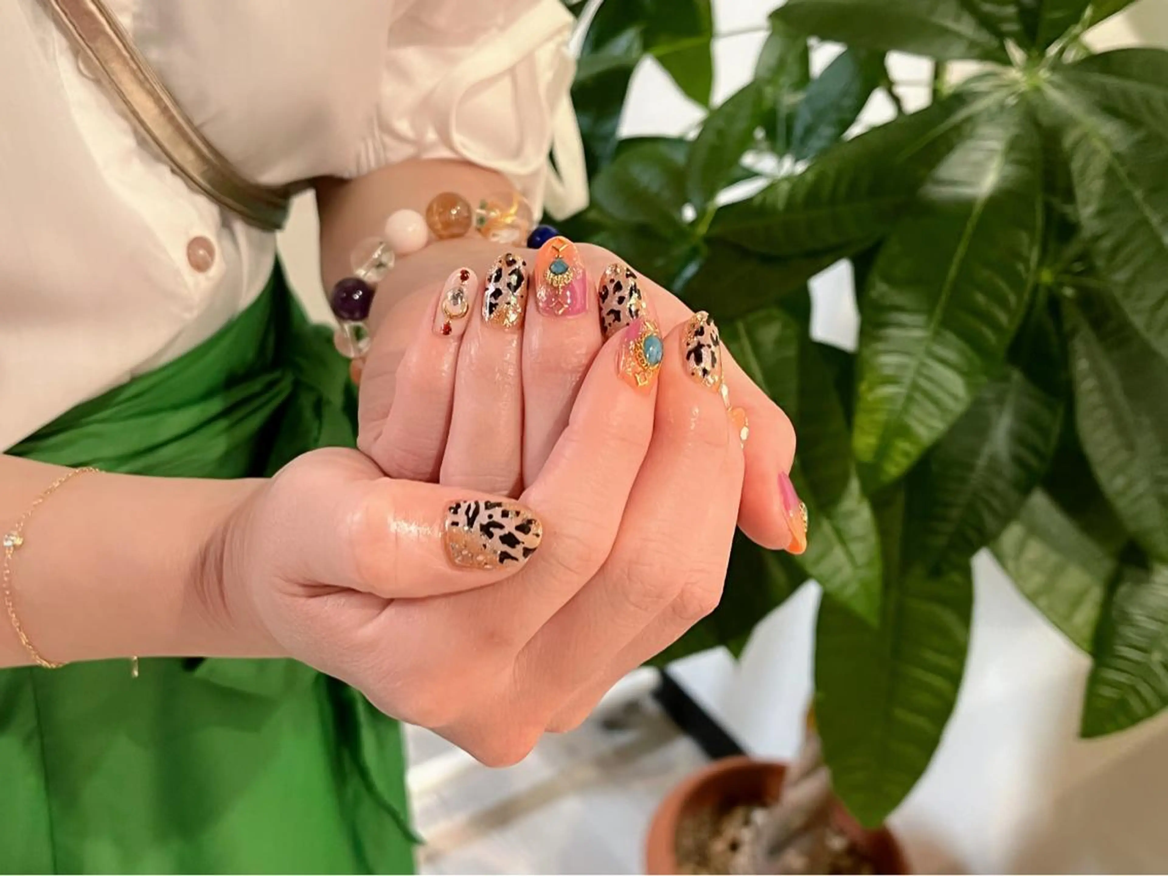 ネイル Protea ❁⃘*.ﾟ清家 美穂のネイルデザイン