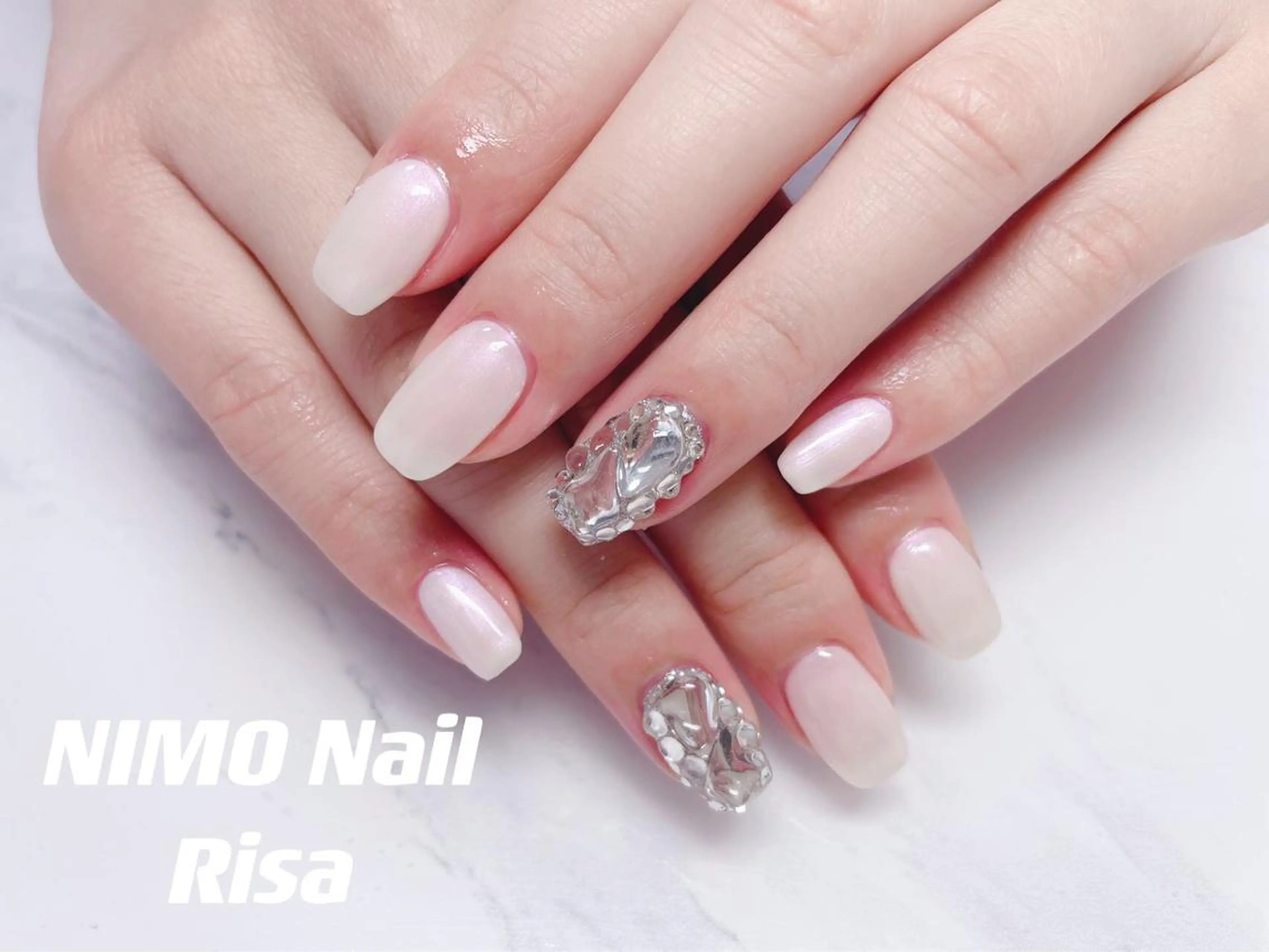 ネイル ハンドネイル ハンドケア RI SA☀️ リサのネイルデザイン