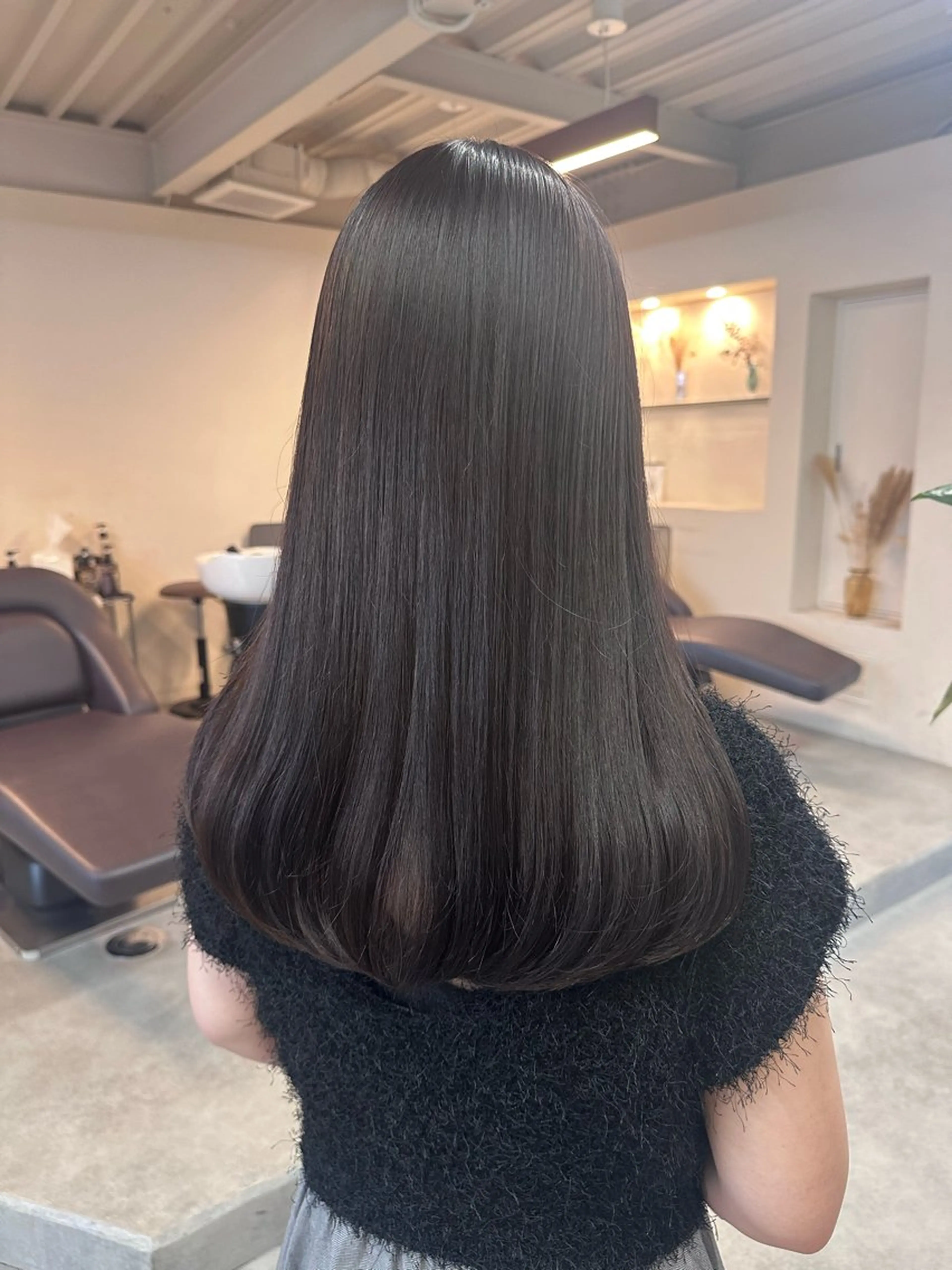 ミディアム 顔まわりレイヤー 韓国風ヘア レイヤーカット ローレイヤー 縮毛矯正 Masena所属・【必ず似合わせます】 川口航平のヘアスタイル