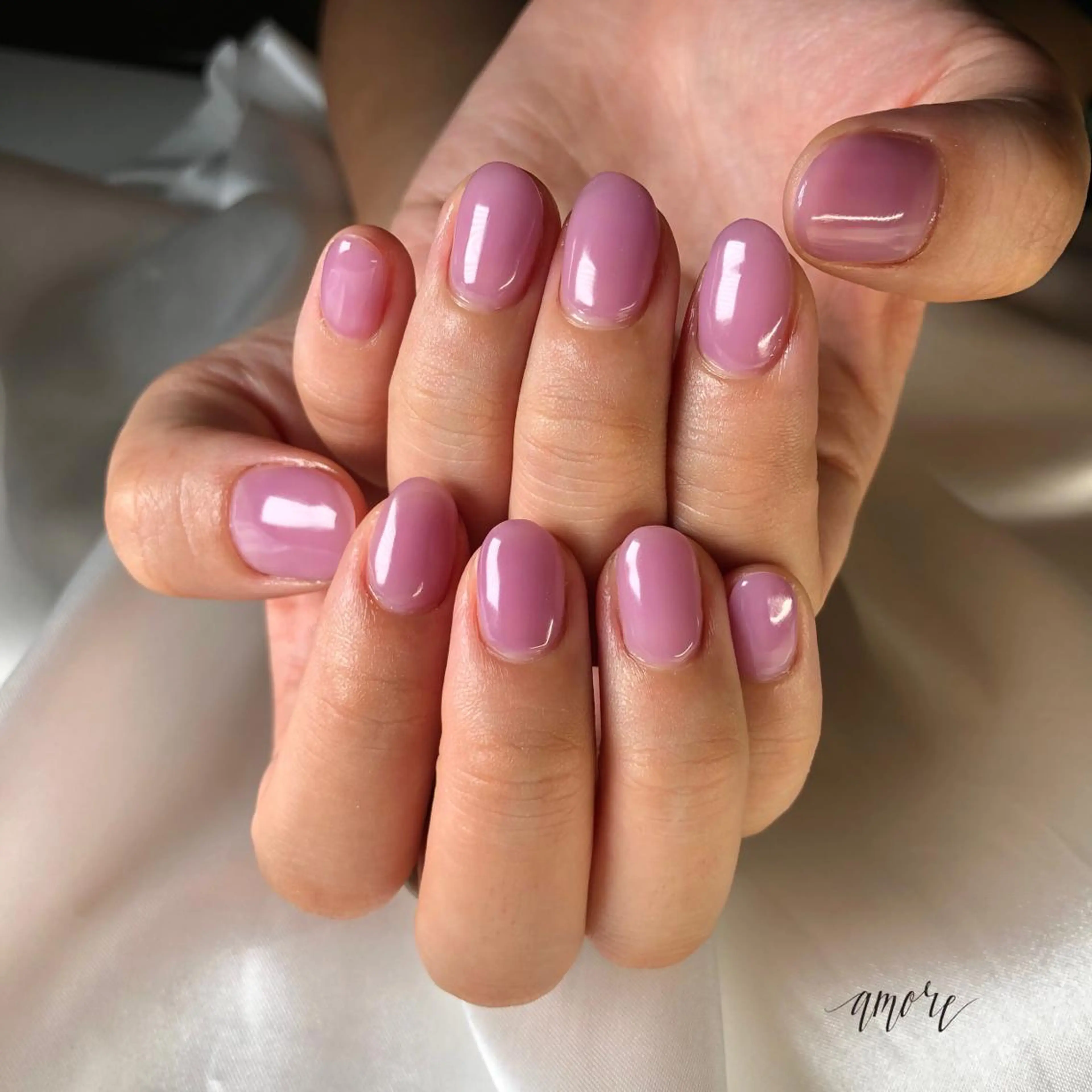 ネイル ジェルネイル 氷ネイル・うるうるネイル マグネットネイル ミラーネイル ニュアンスネイル You kyehwaのネイルデザイン