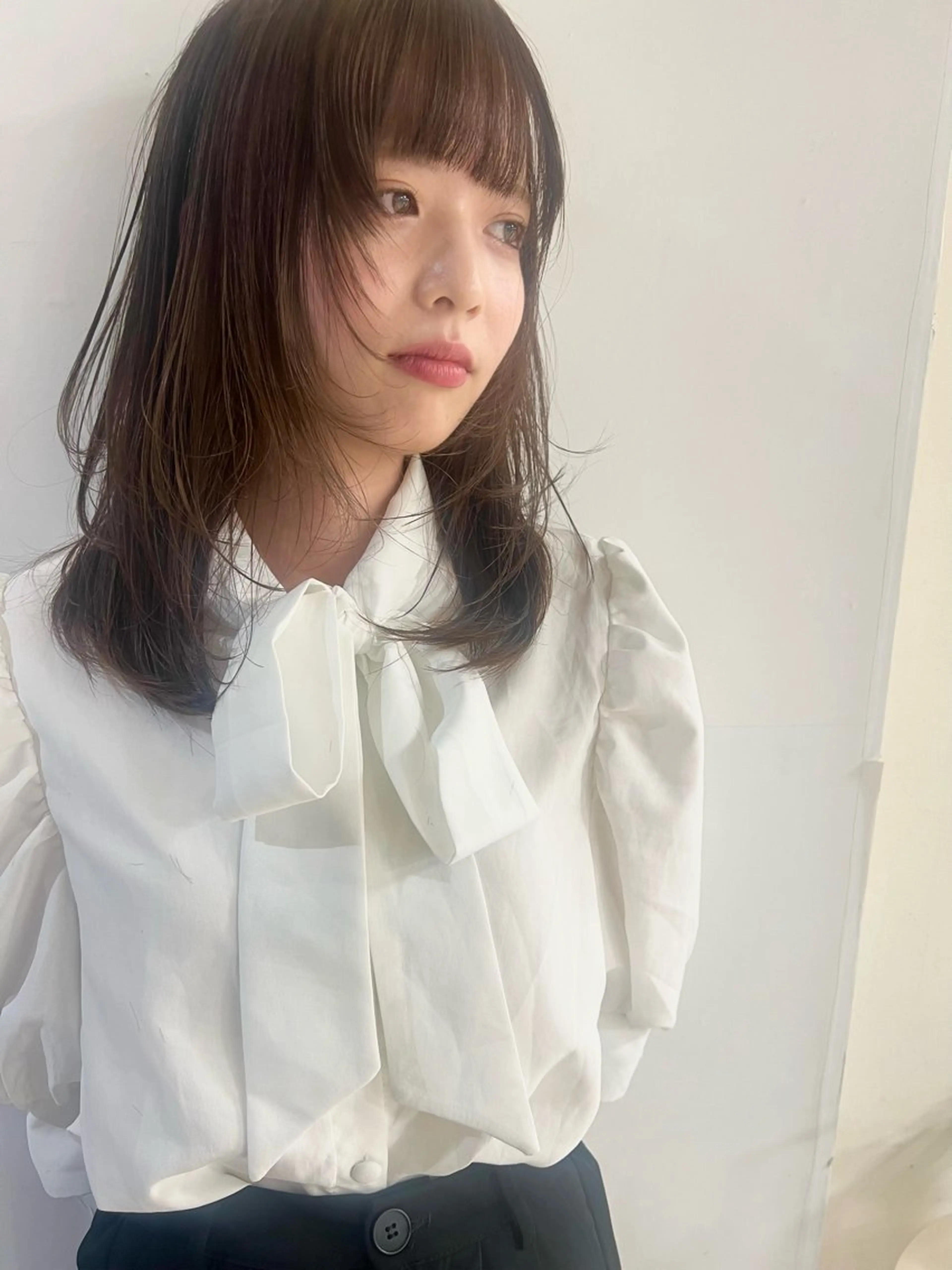 セミロング カラー 🤍ちなみ 🤍のヘアスタイル