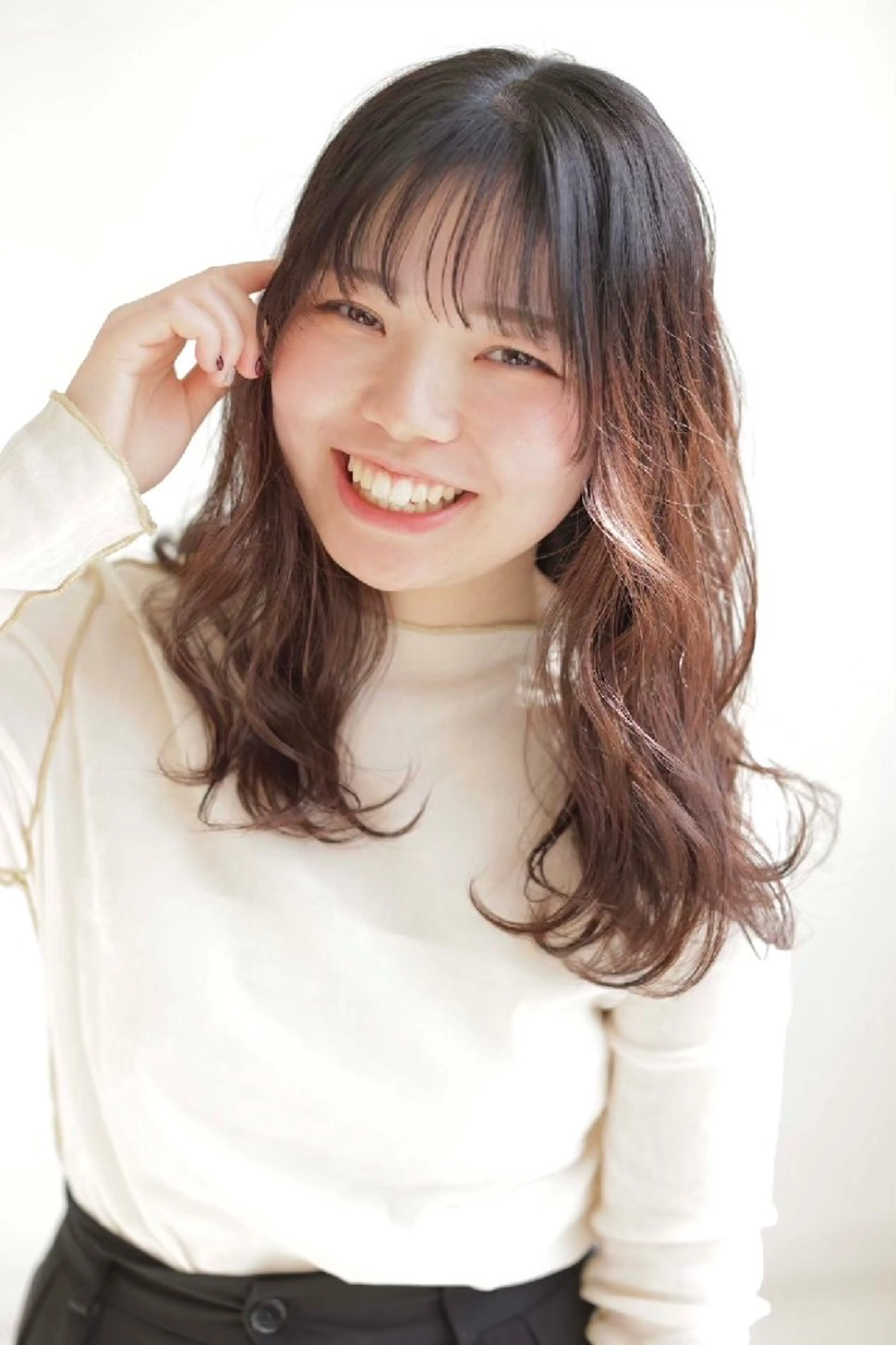 カラー ヘアカラー トリートメント 束感まつぱ🫧 なつき🫧のマツエク・マツパデザイン