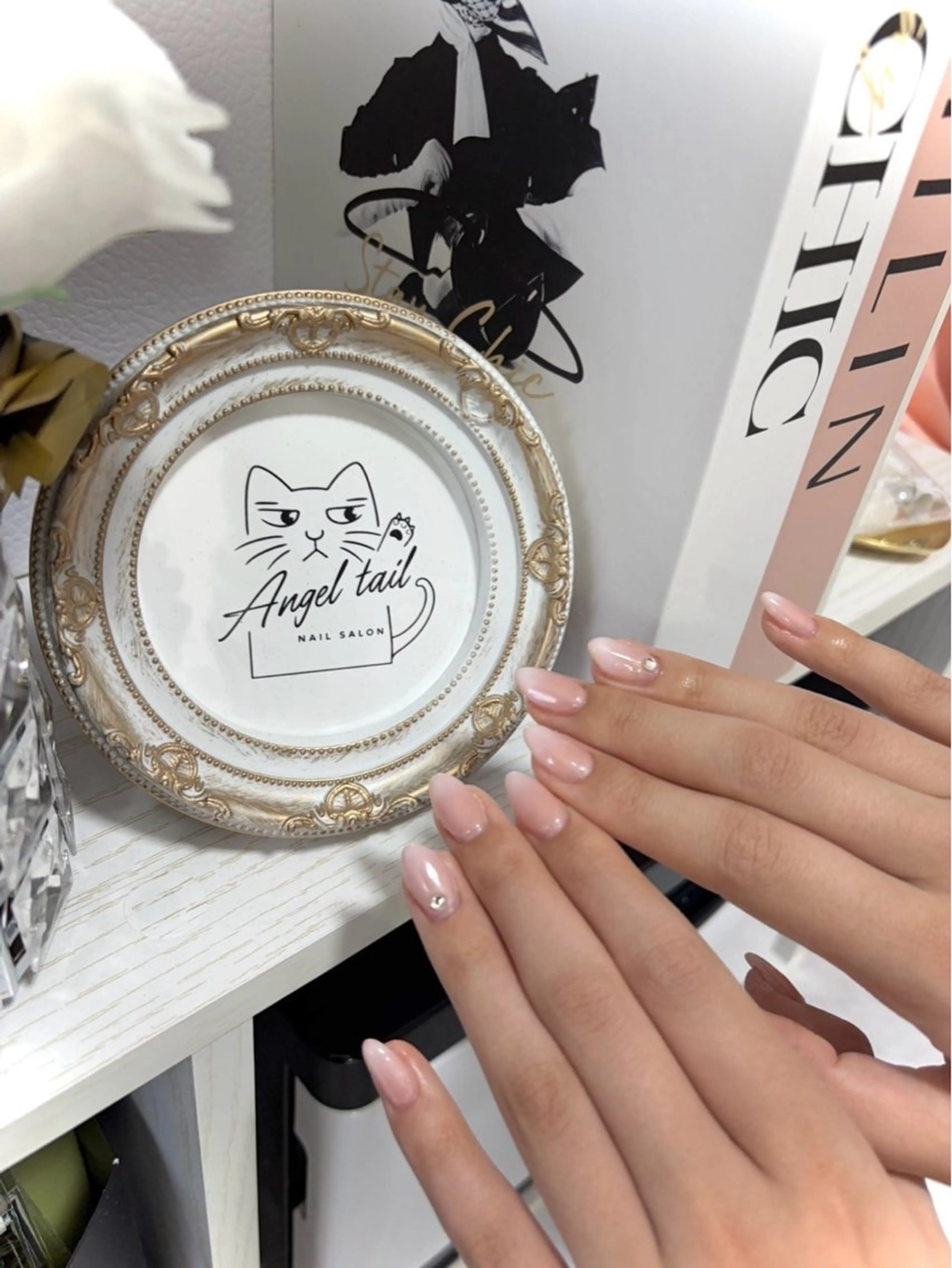 ネイル ハンドネイル Angel tailのネイルデザイン