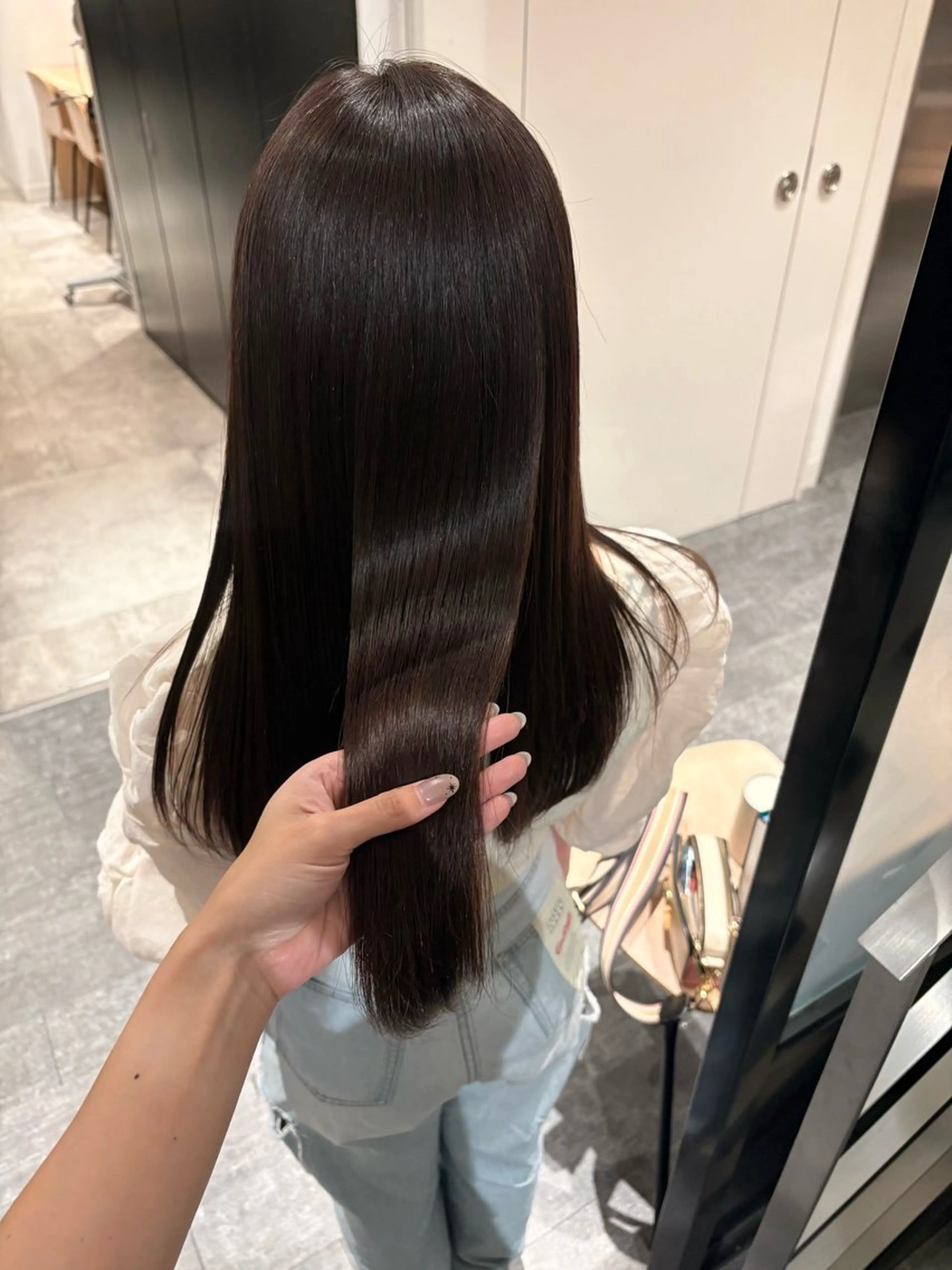 ロング カット ヘアカラー mao | 柔らか艶カラー🫧のヘアスタイル