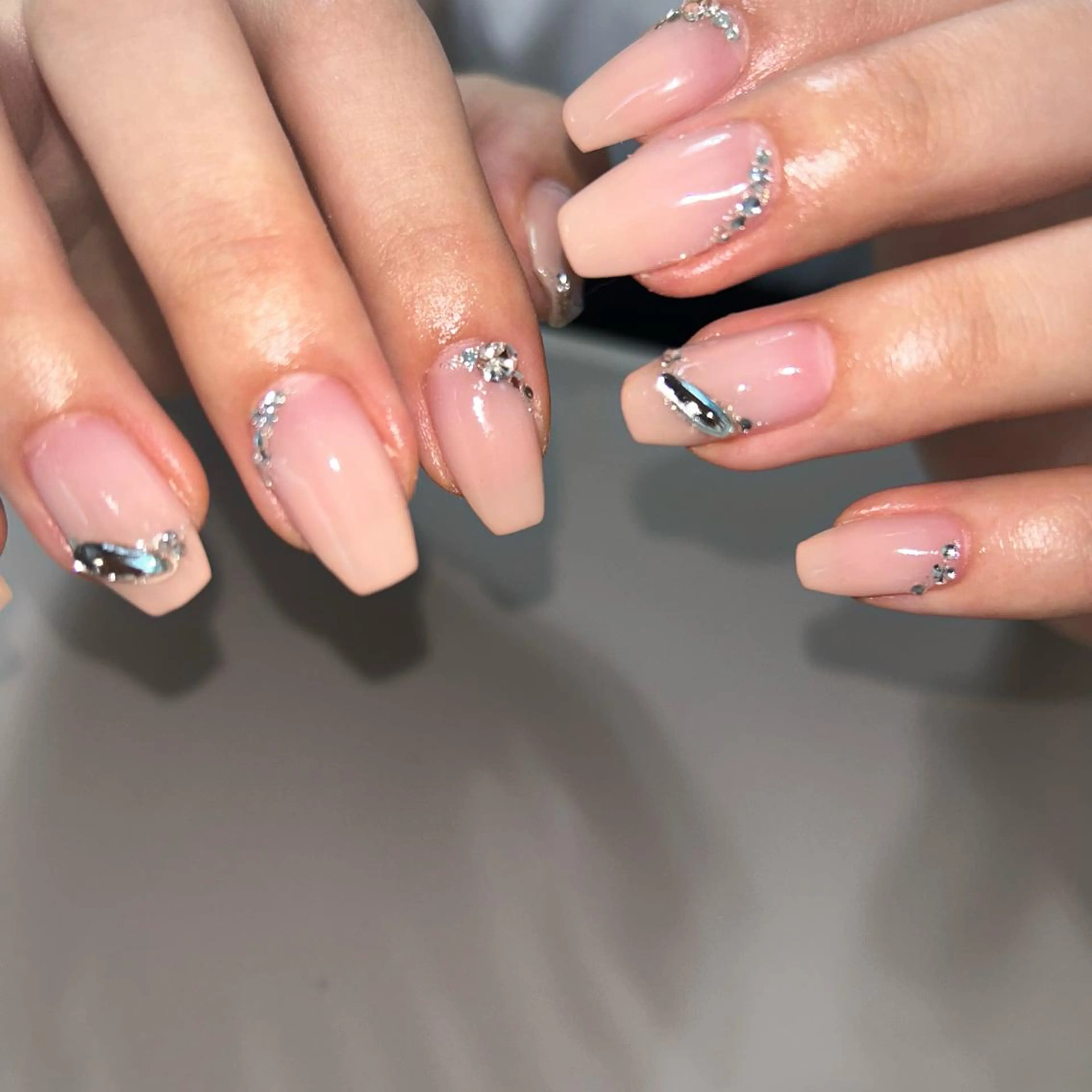 ネイル ハンドネイル nailroom‪ sb‪‪𓈒𓂂𓏸のネイルデザイン