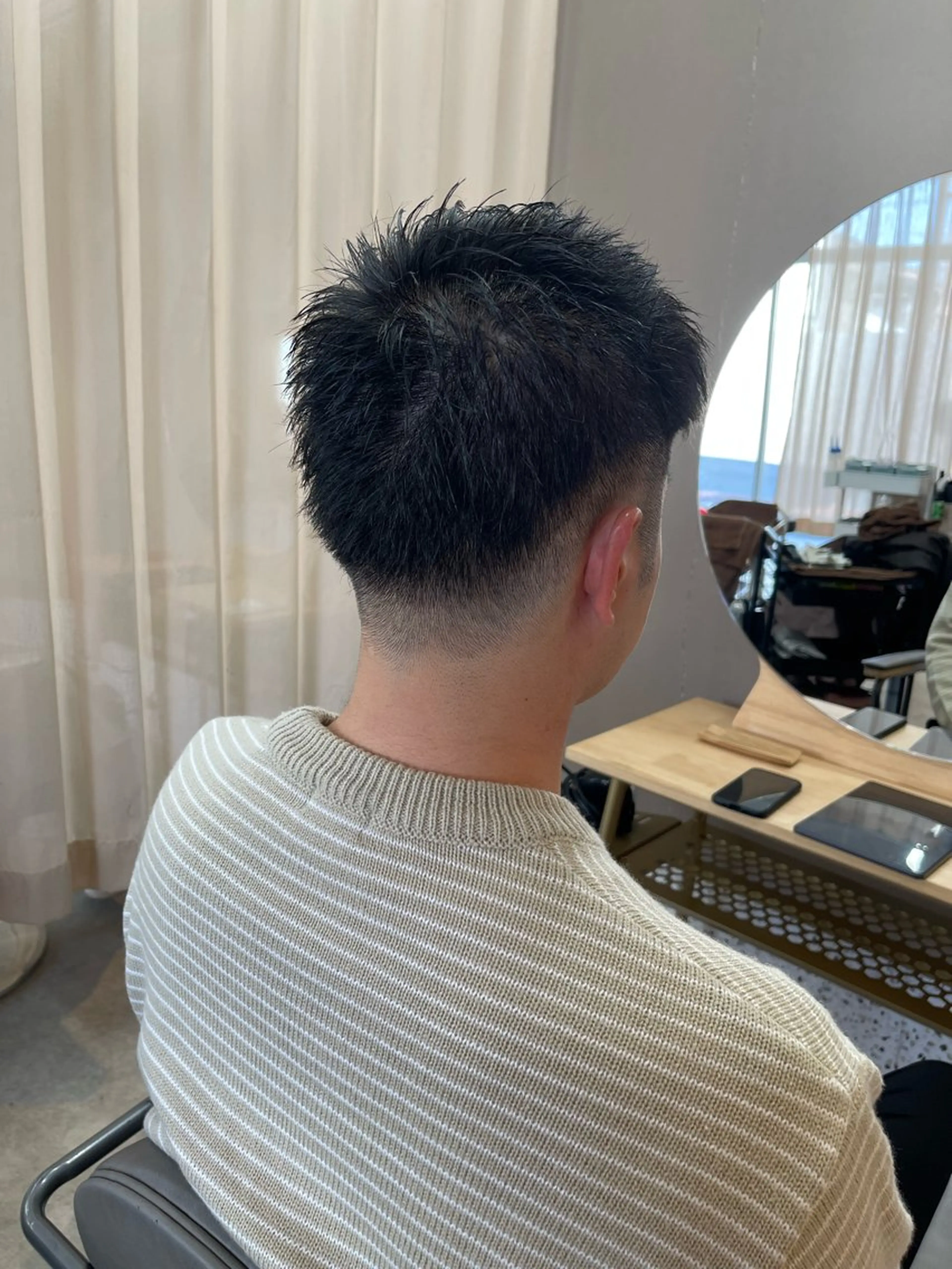 ショート カット ✨透明感カラー✨ 🌈艶カラー🌈のヘアスタイル